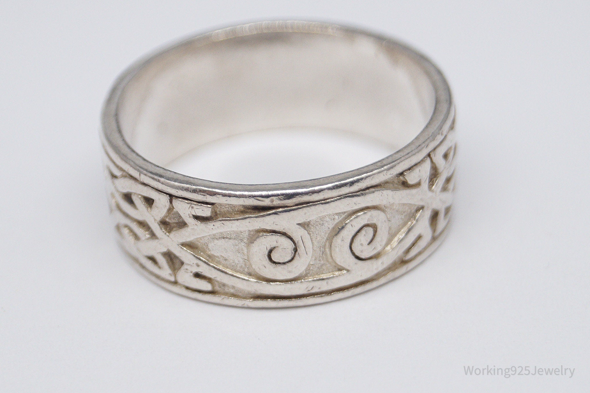Vintage Celtic Knots Sterling Silver Band Ring - Size 10.25