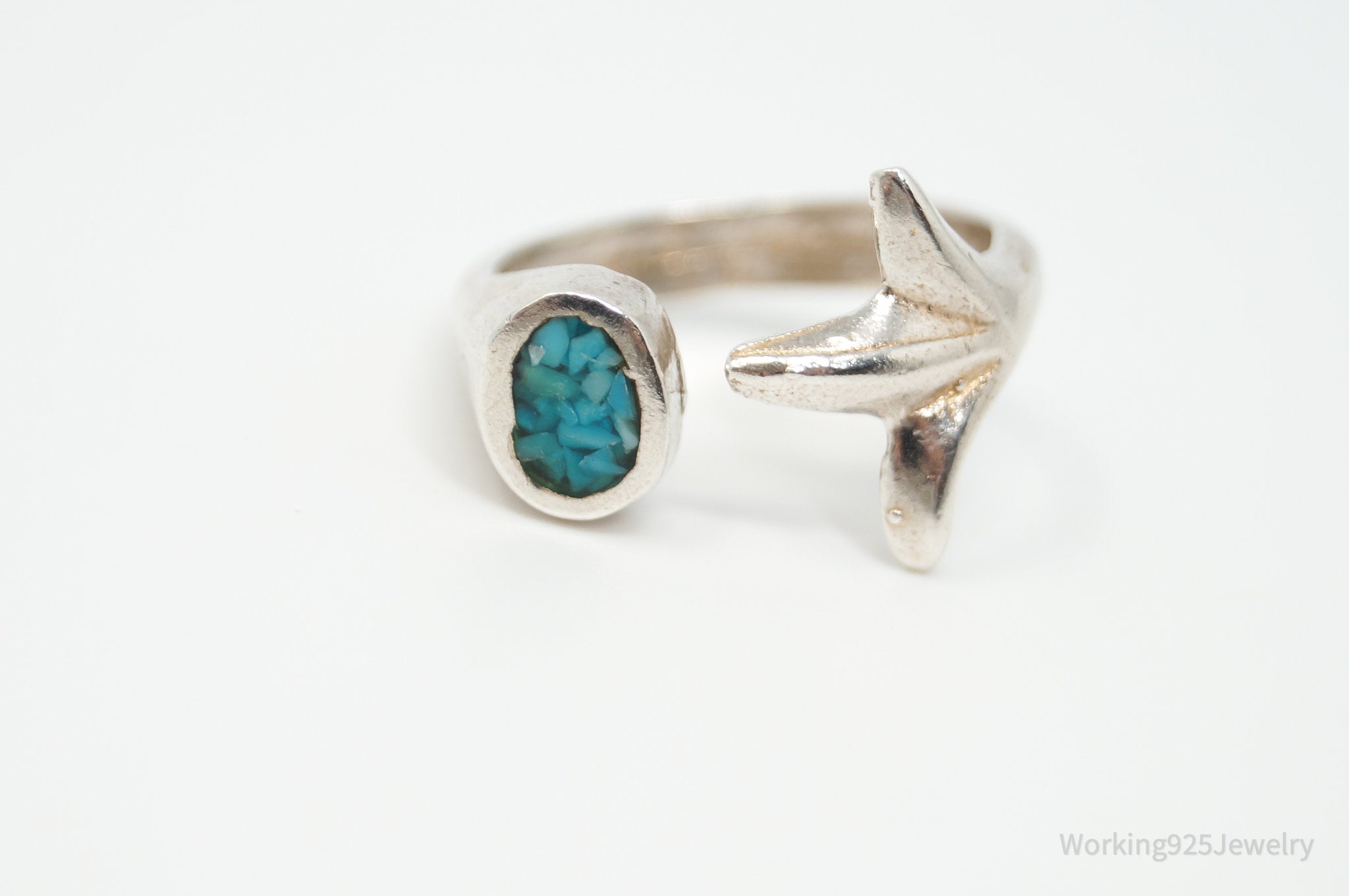 Vtg Native American Crushed Turquoise Unsigned Sand Cast SS Ring - Sz 5.75