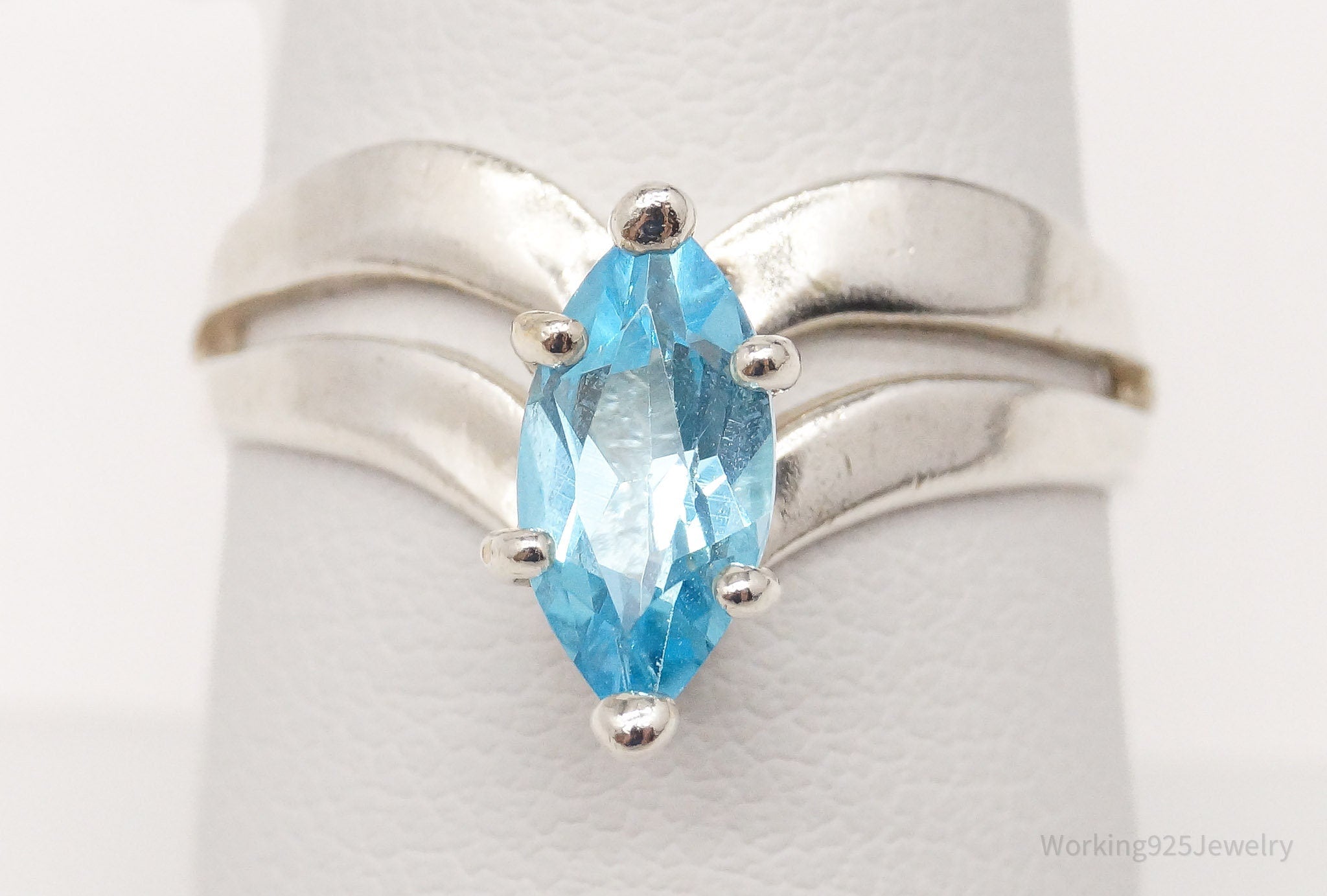 Vintage Designer Blue Topaz Sterling Silver Ring - Size 8