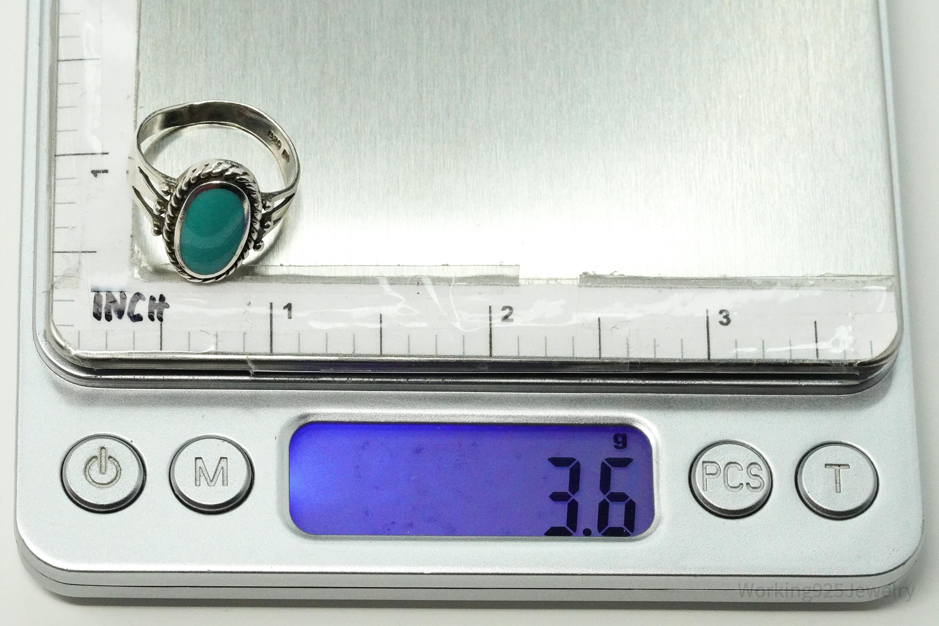 Vintage Southwestern Style Sterling Silver Ring - Size 7.75
