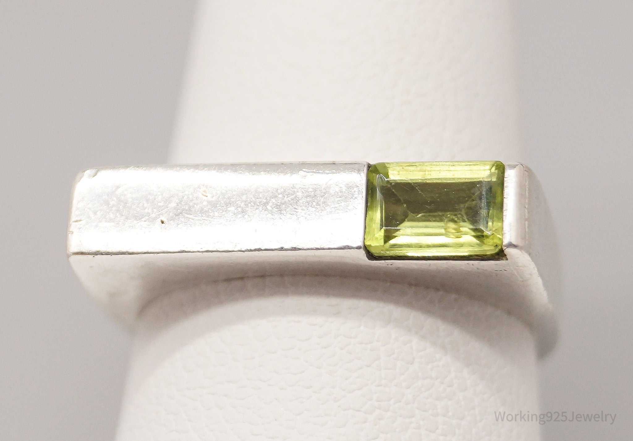 Vintage Peridot Sterling Silver Ring - Size 7.75