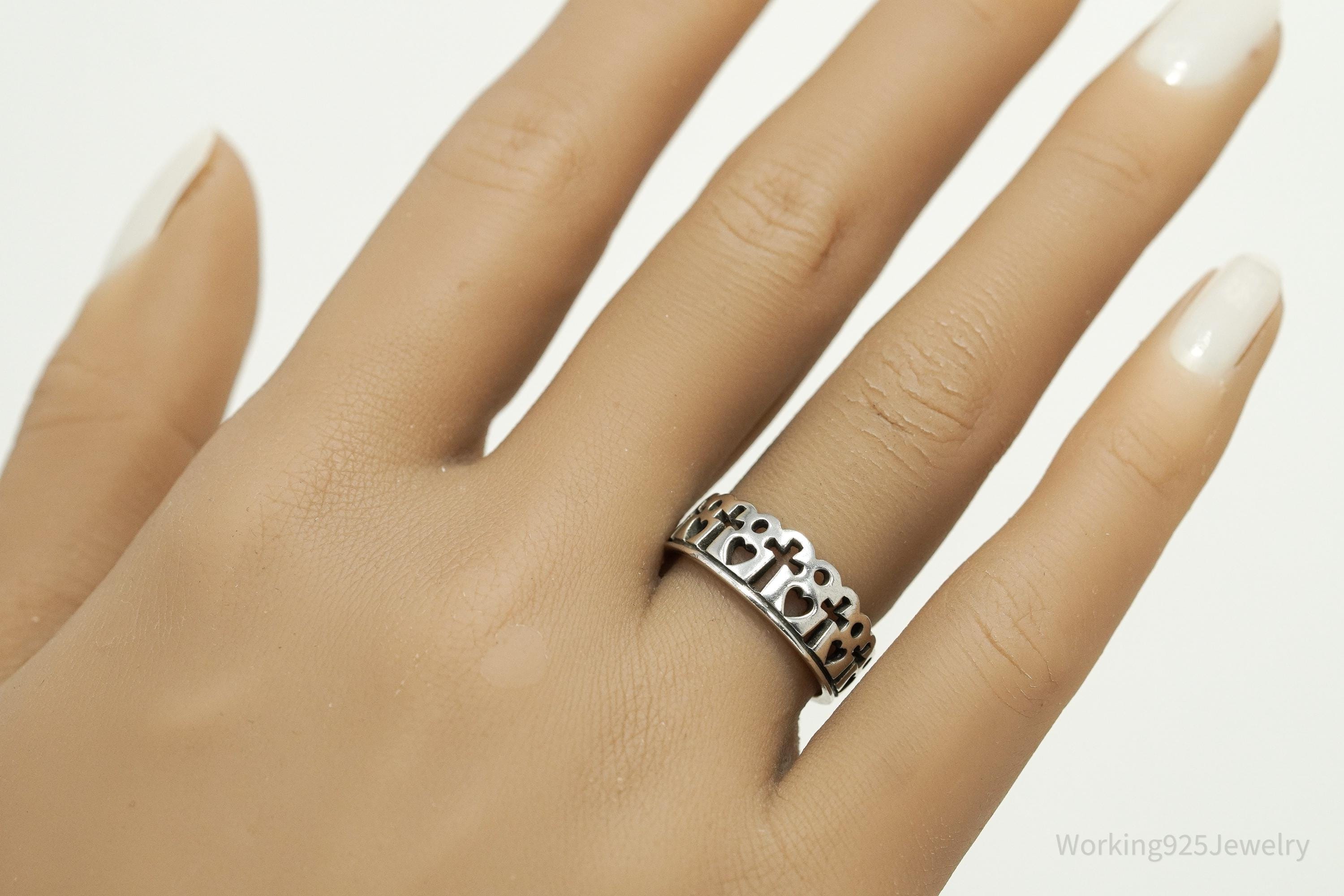 Vintage Hearts & Crosses Silver Ring - Size 7.5