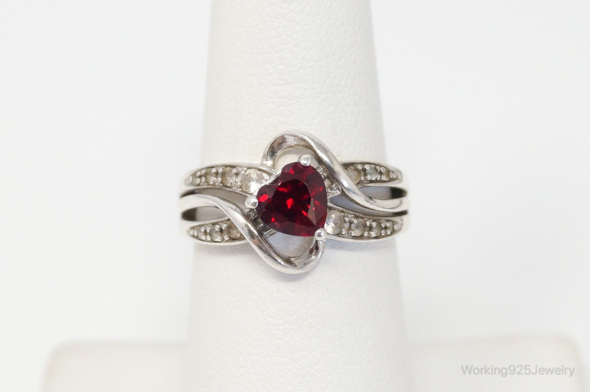 Vintage Ruby Heart Cubic Zirconia Sterling Silver Ring - Size 6.75