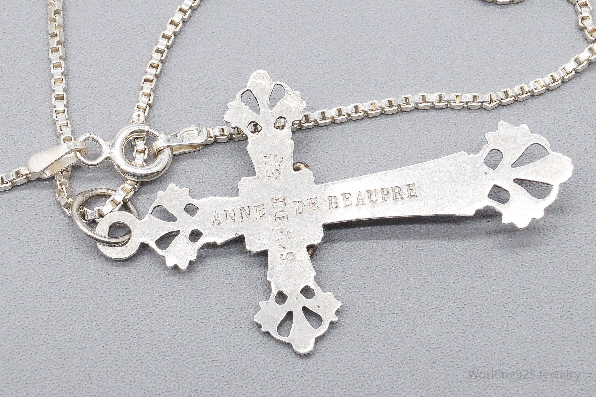 Vintage St Anne De Beaupre Jesus Cross Sterling Silver Necklace - 24"