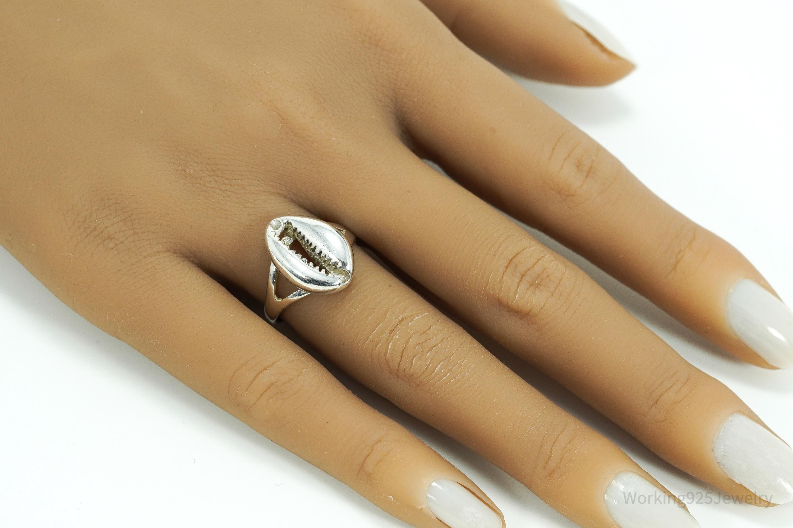 Vintage Cowrie Shell Sterling Silver Ring - Size 7.5