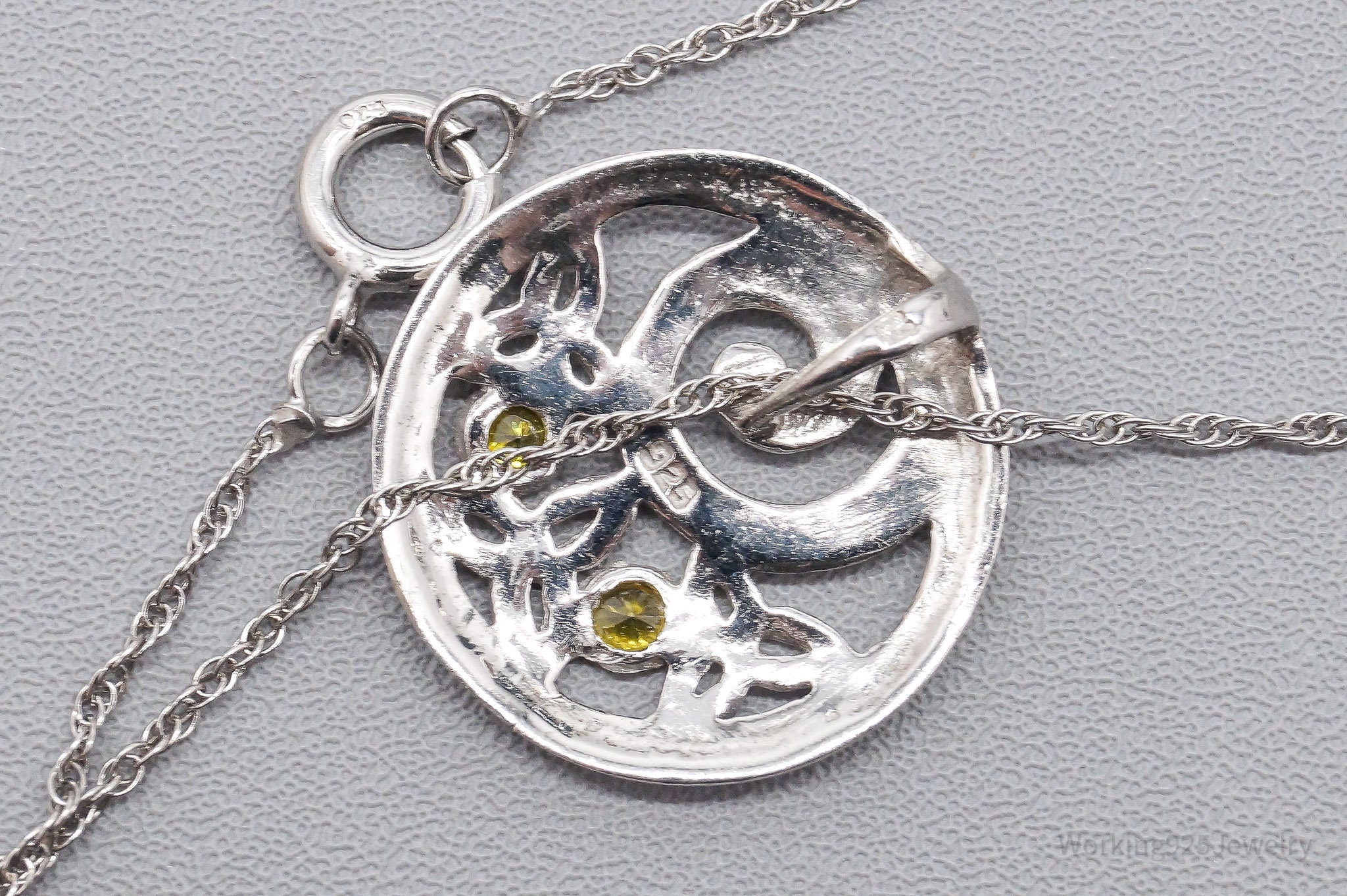 Vintage Peridot & Celtic Knots Sterling Silver Necklace - 18"