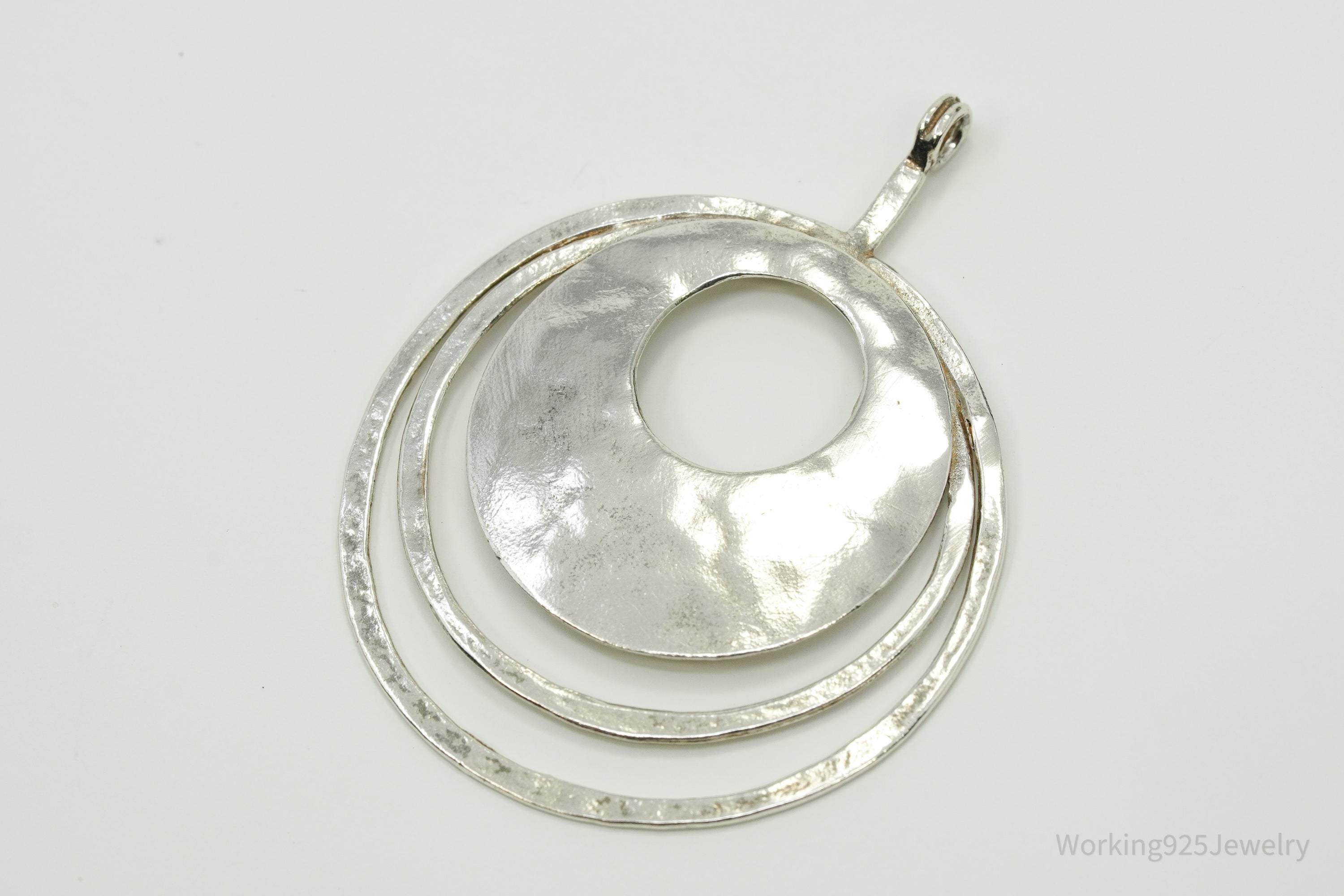 Silpada Retired "Perspectiva" Hammered Rings Sterling Silver Necklace Pendant