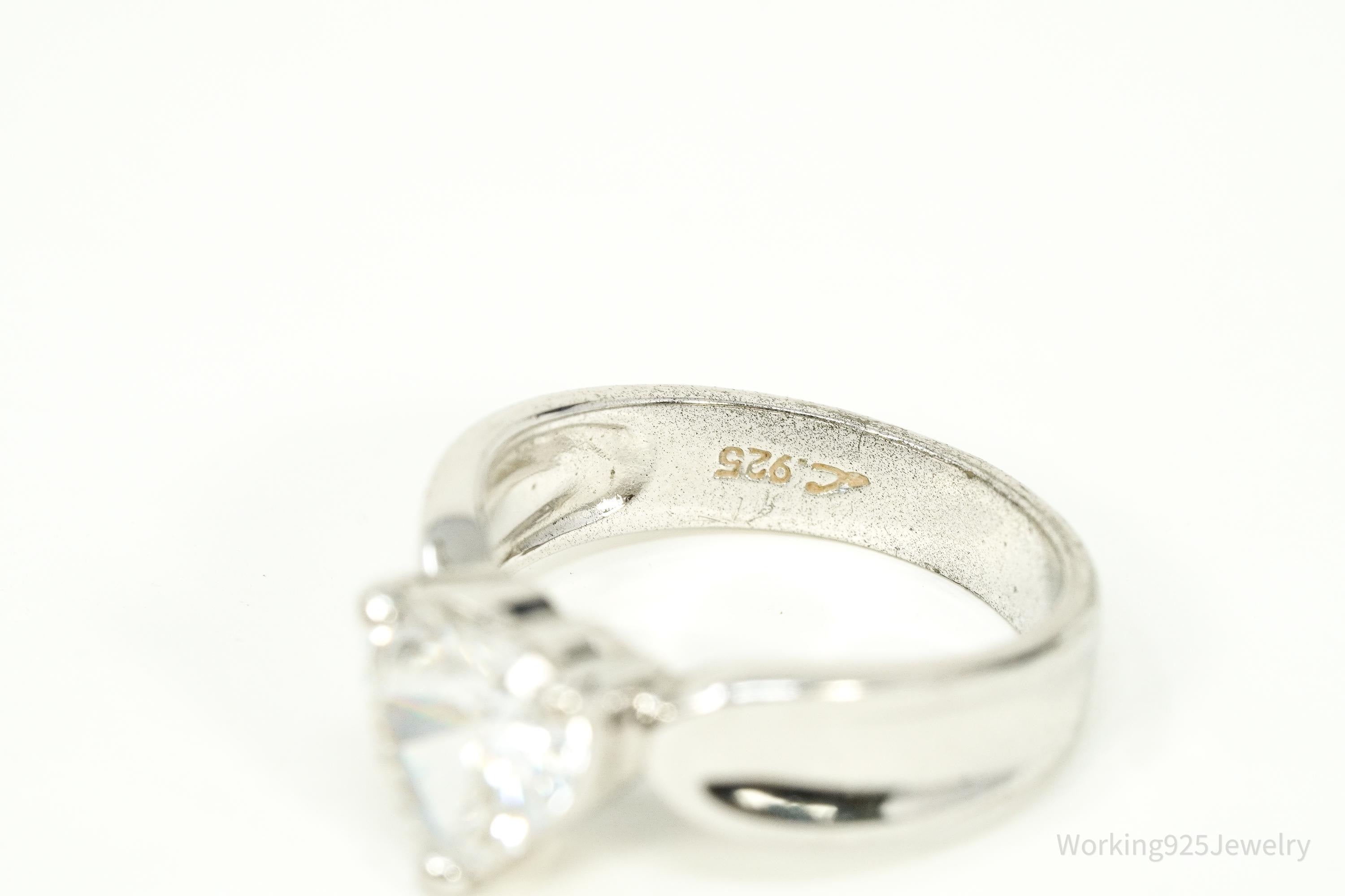 Vintage Cubic Zirconia Heart Sterling Silver Ring - Size 6