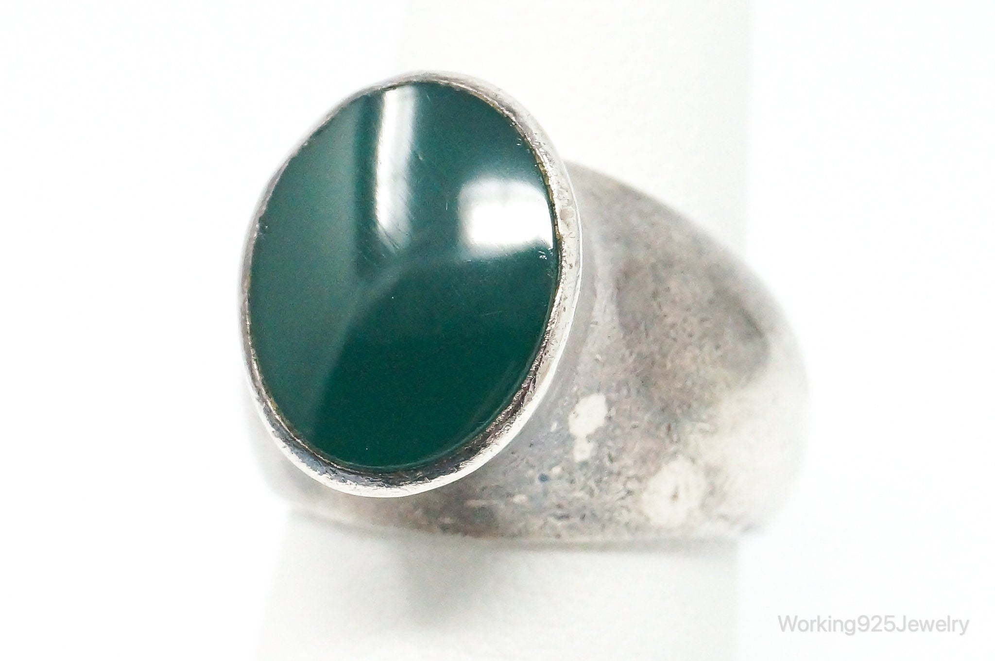 Vintage Tall Green Onyx Modernist Sterling Silver Ring - Size 6.25