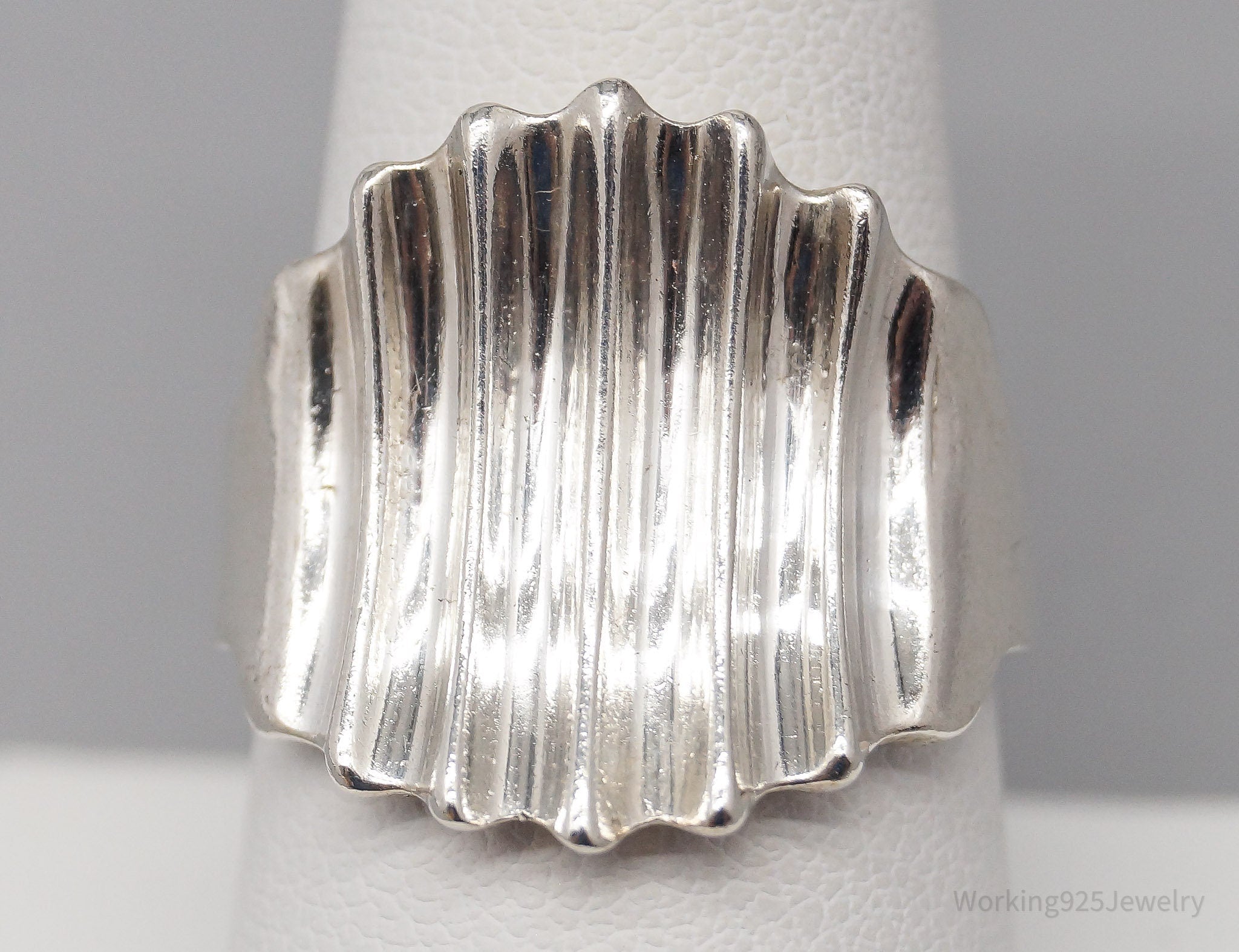 Vintage Modernist Puffy Ribbed Style Sterling Silver Ring - Size 9