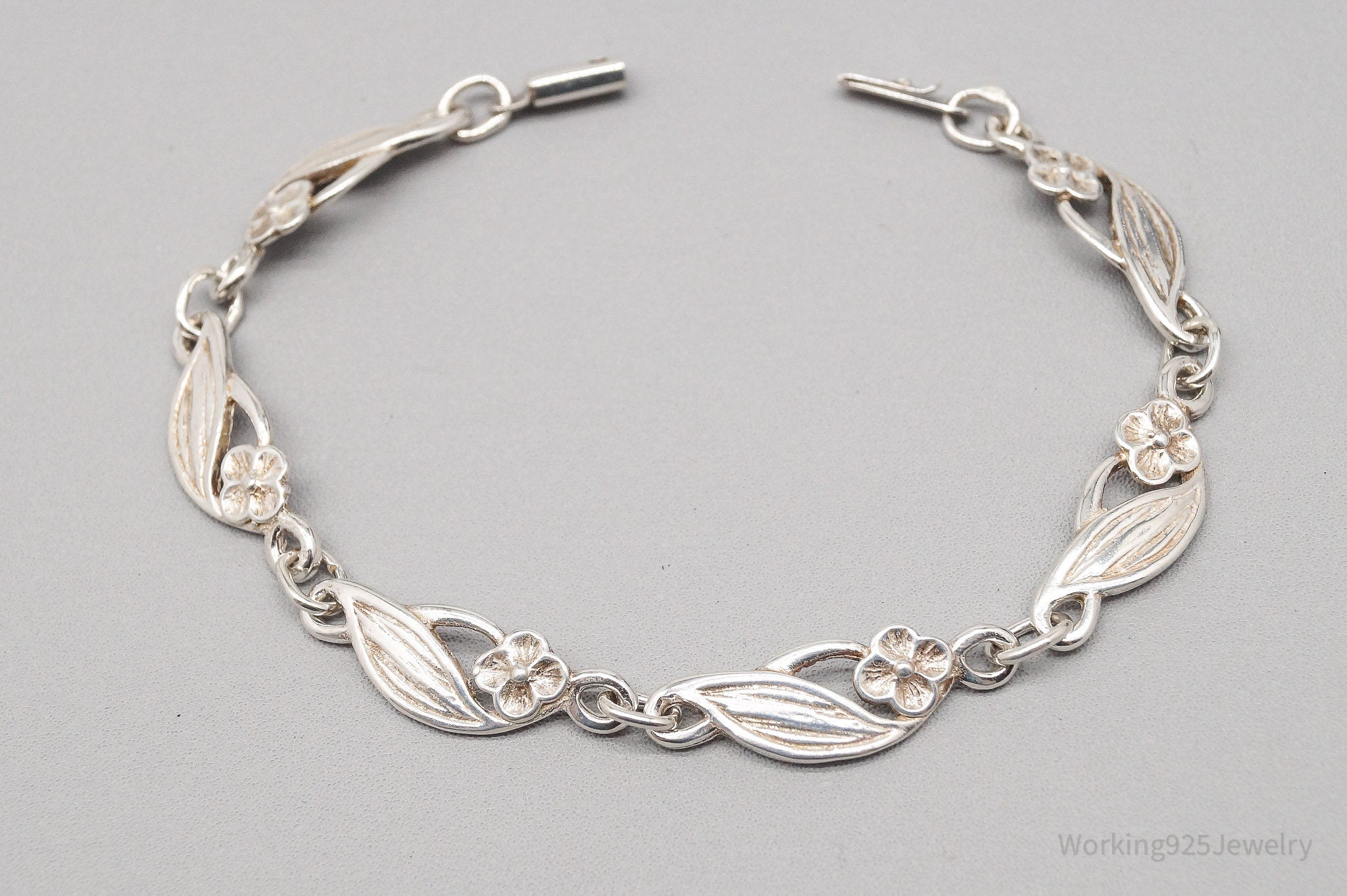 Vintage Polish Flowers Sterling Silver Bracelet