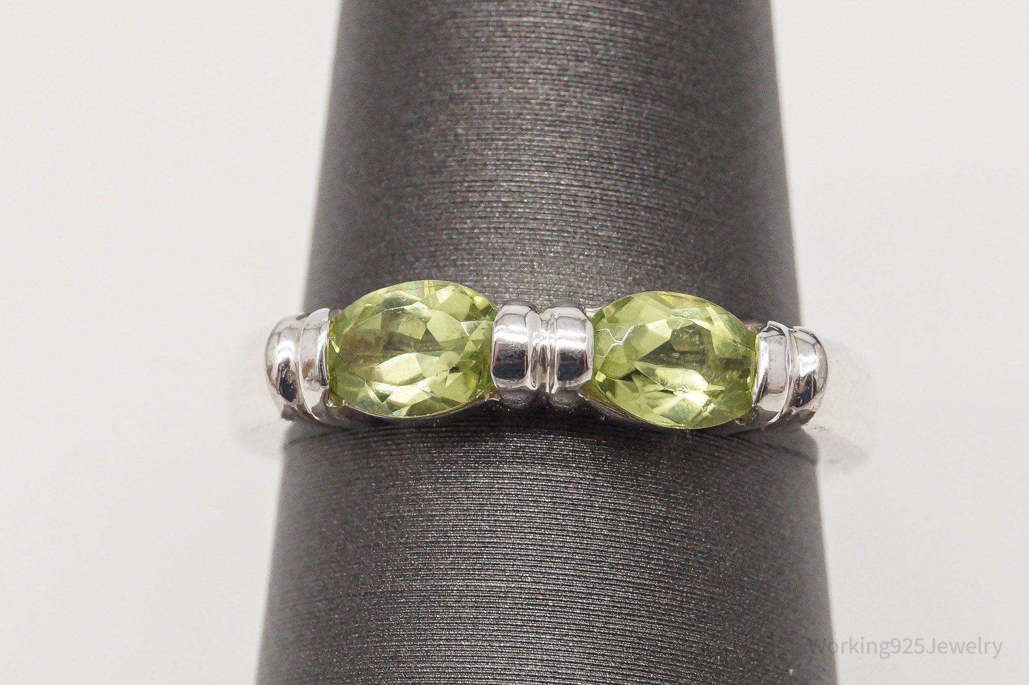 Vintage Peridot Sterling Silver Ring - Size 5.25