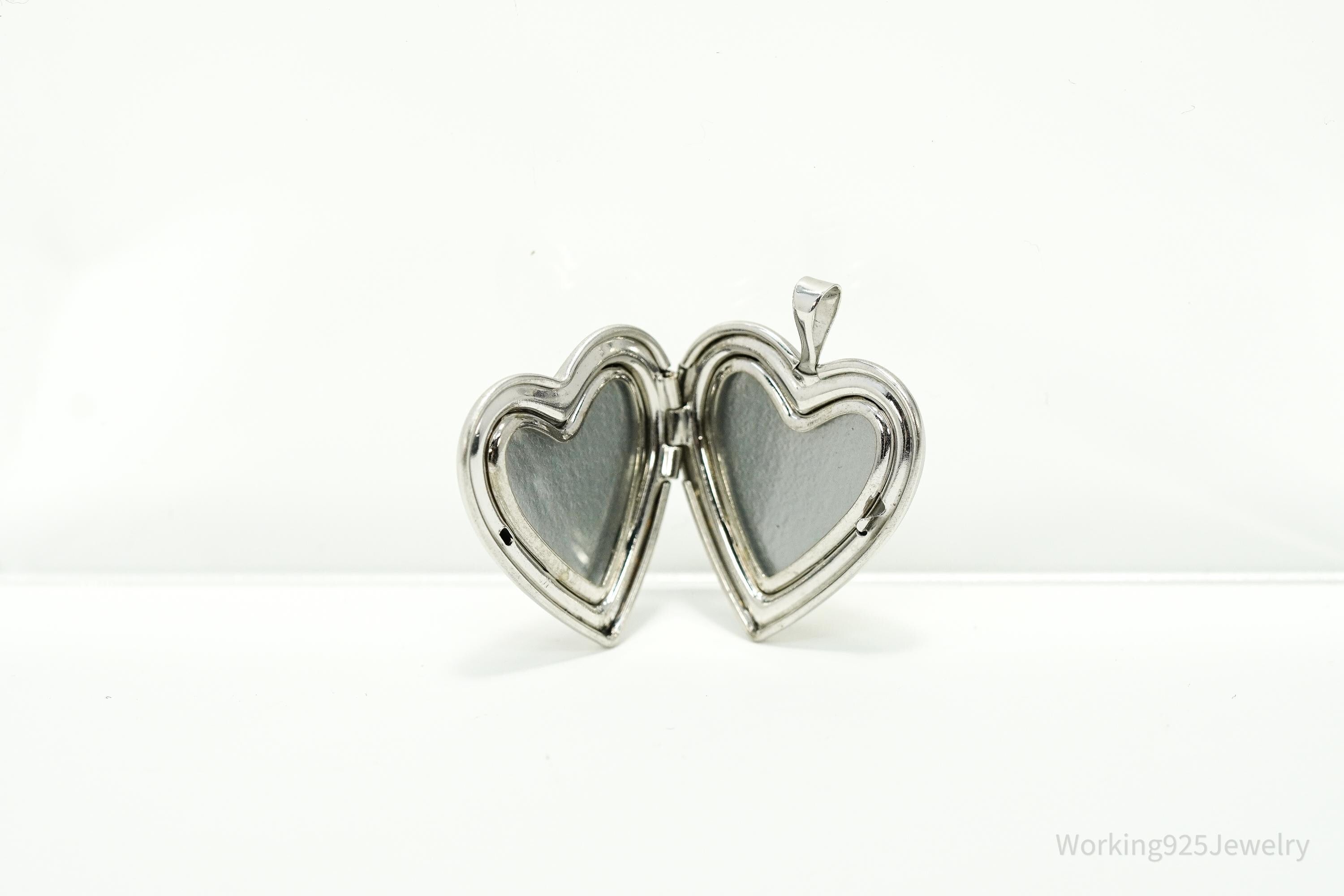 Vintage Etched Enamel Floral Heart Picture Locket Silver Pendant