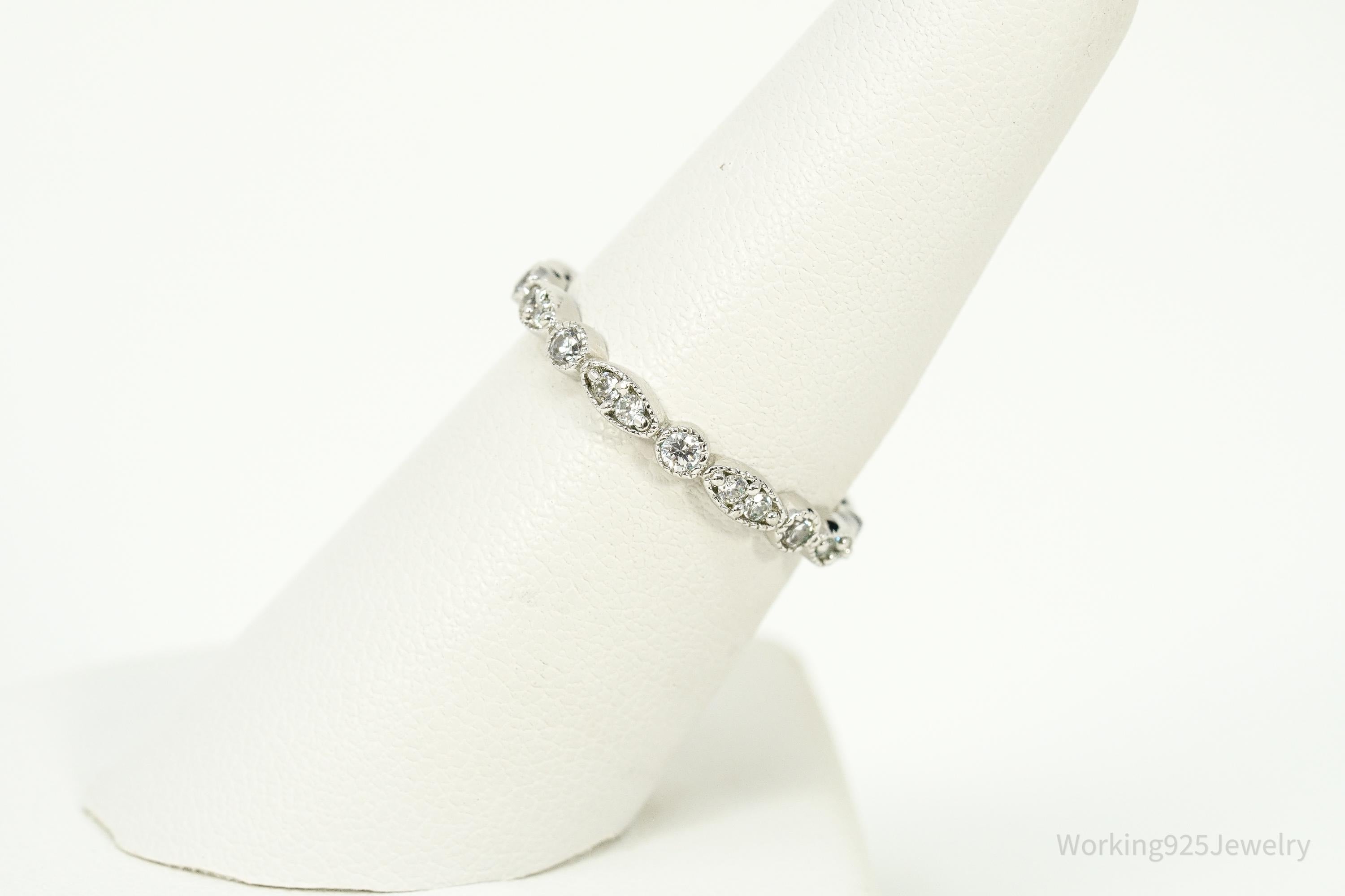 Vintage Cubic Zirconia Sterling Silver Band Ring - Size 6.75