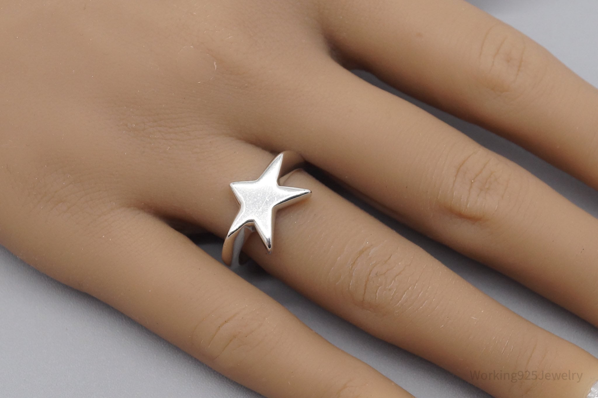 Vintage Star Sterling Silver Ring - Size 8