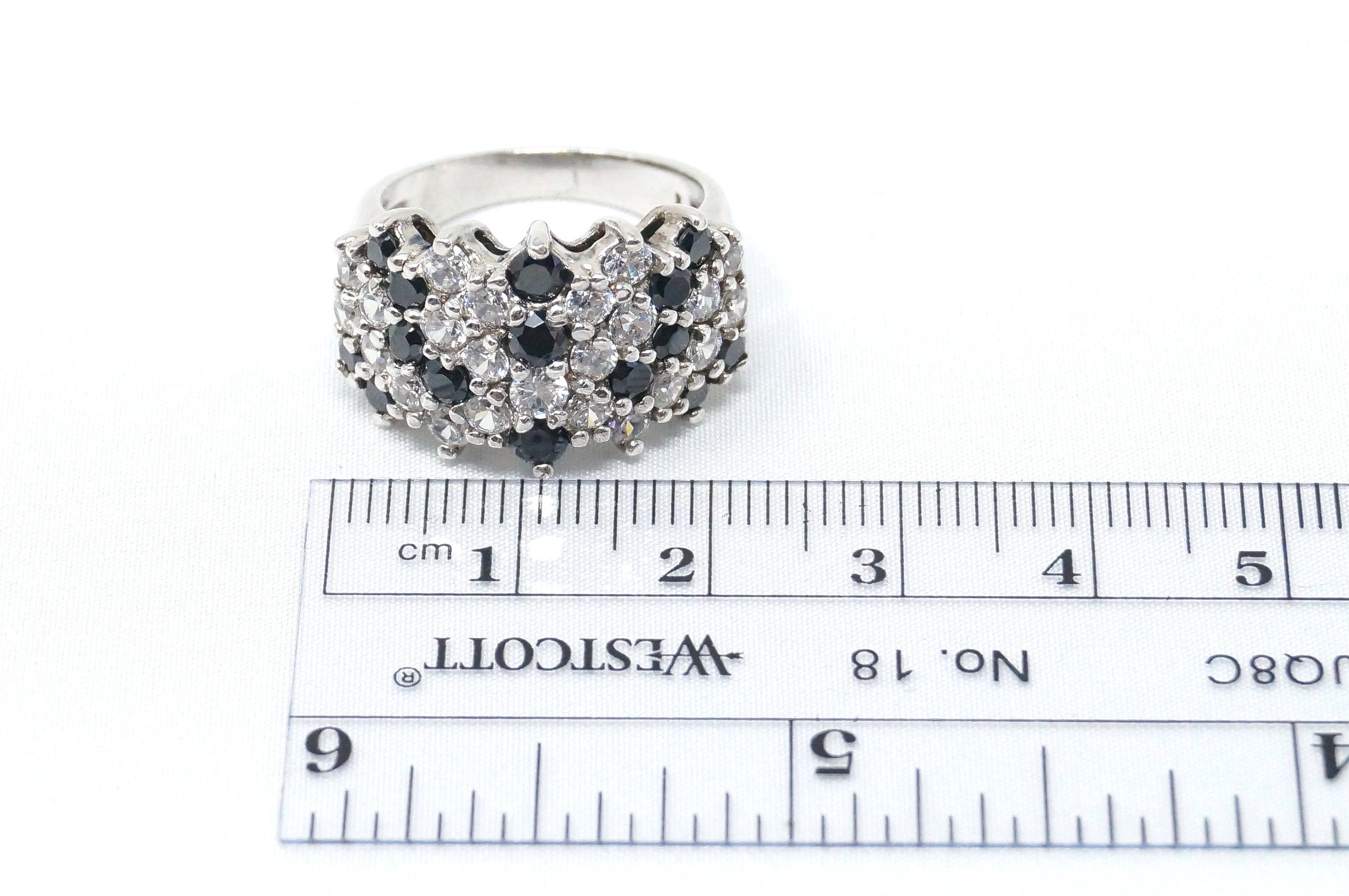 Vintage Mid Century Style Black & White CZ Sterling Silver Ring - Size 6.75