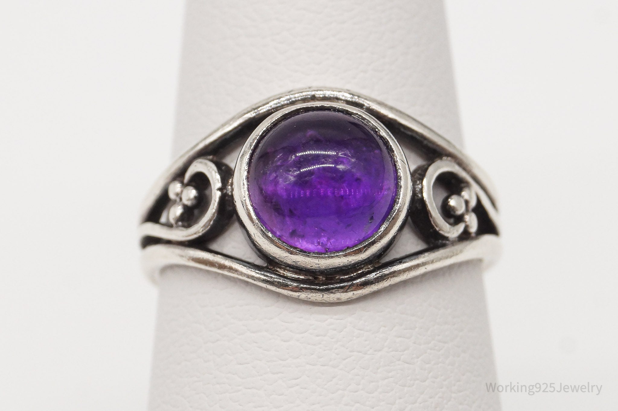 Vintage Modernist Amethyst Sterling Silver Ring - Size 6