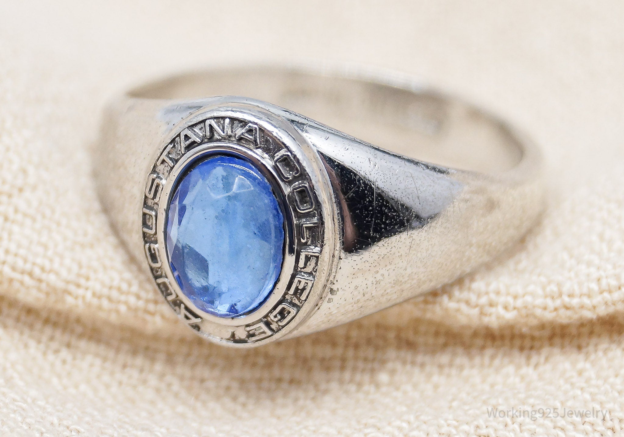 Vintage Augustana College Blue Stone Sterling Silver Ring - Size 8.25