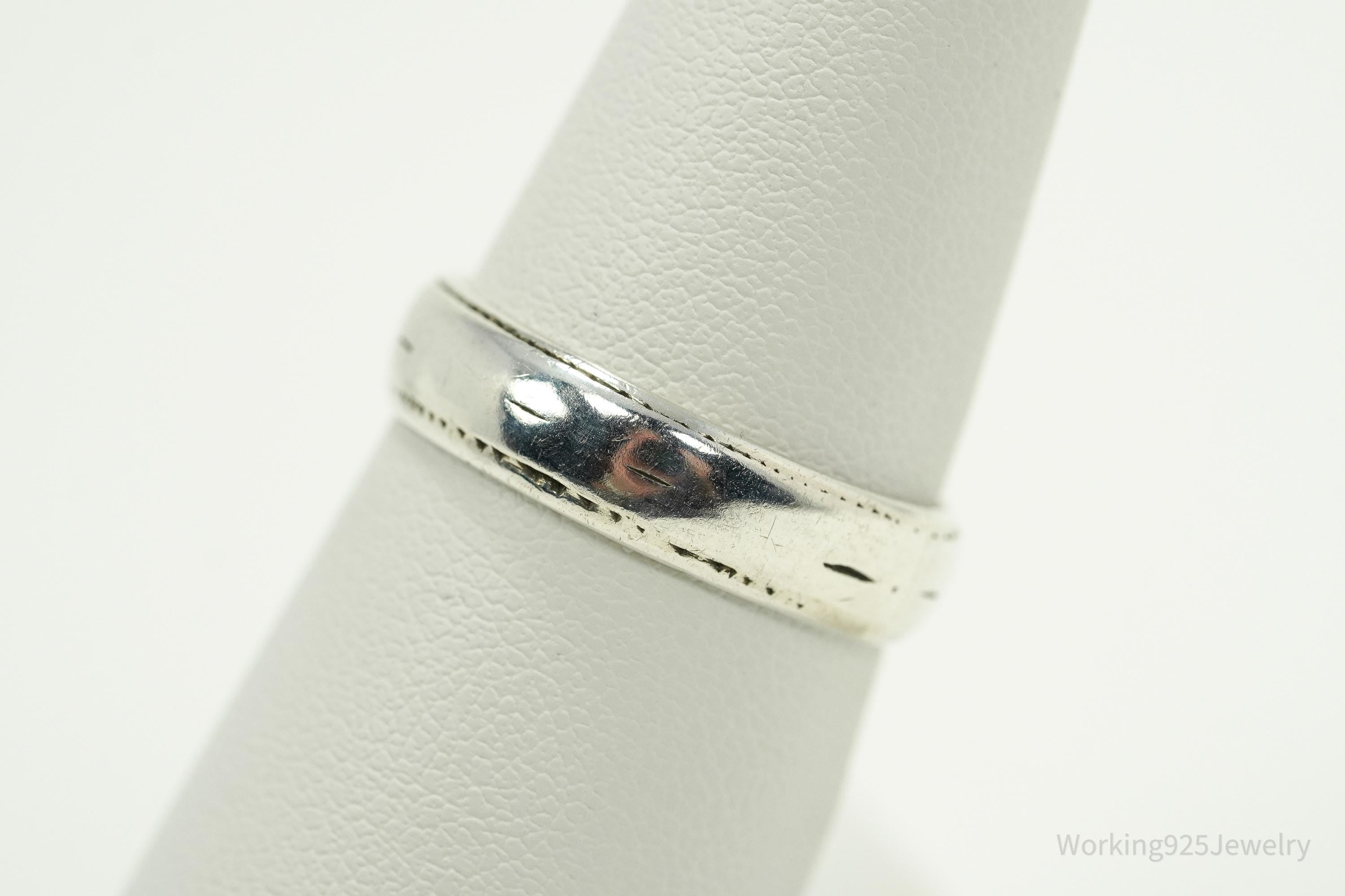 Vintage Sterling Silver Band Ring - Size 7.75