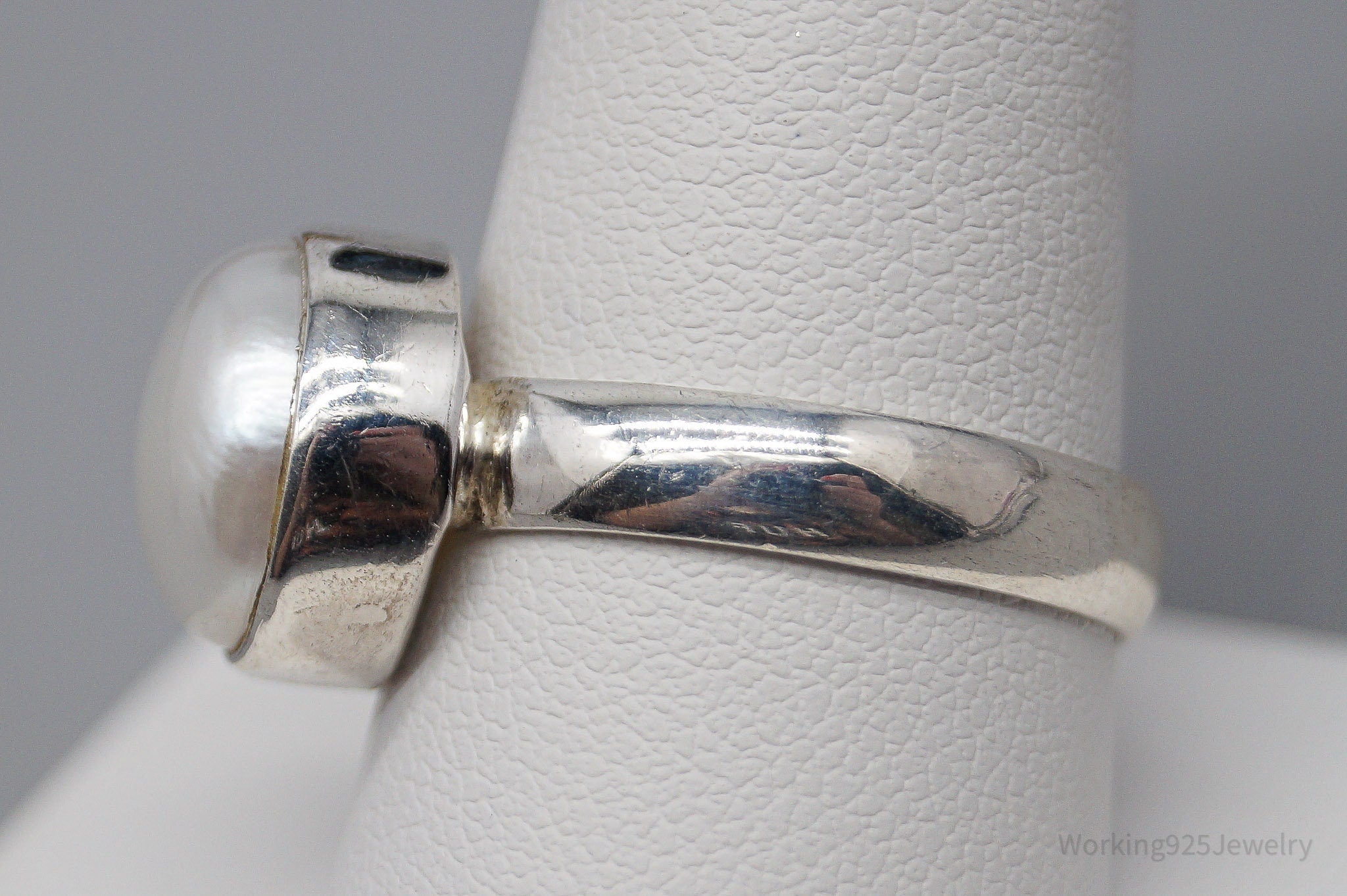 Vintage White Pearl Sterling Silver Ring - Size 10