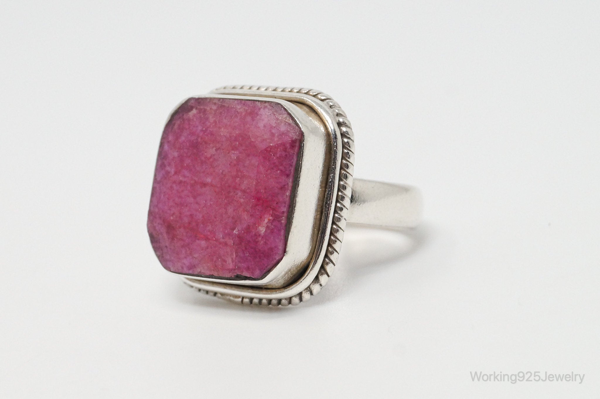 Vintage Southwestern Style Thulite Sterling Silver Statement Ring - Size 7.75