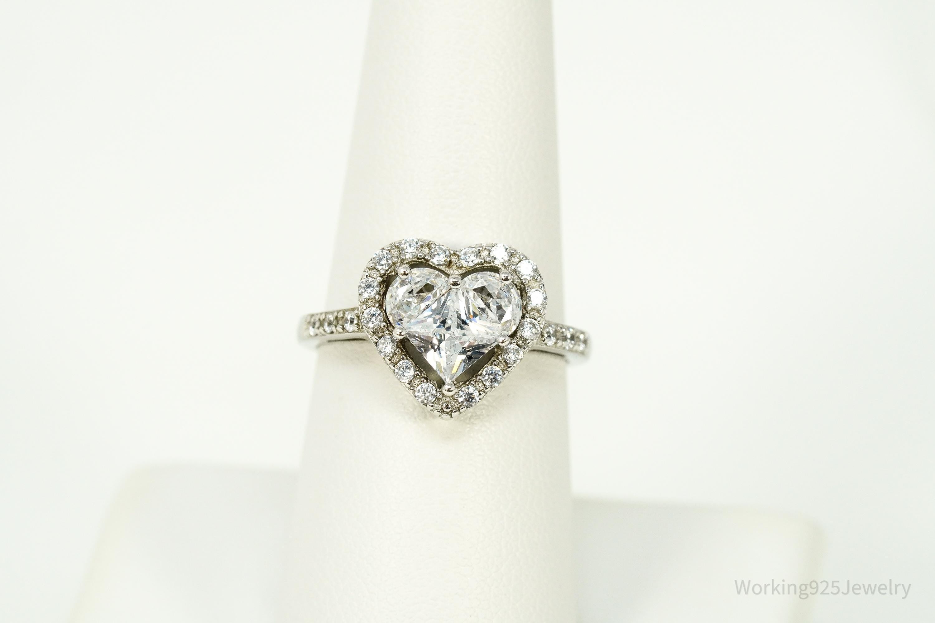 Vintage Cubic Zirconia Heart Sterling Silver Ring - Size 8