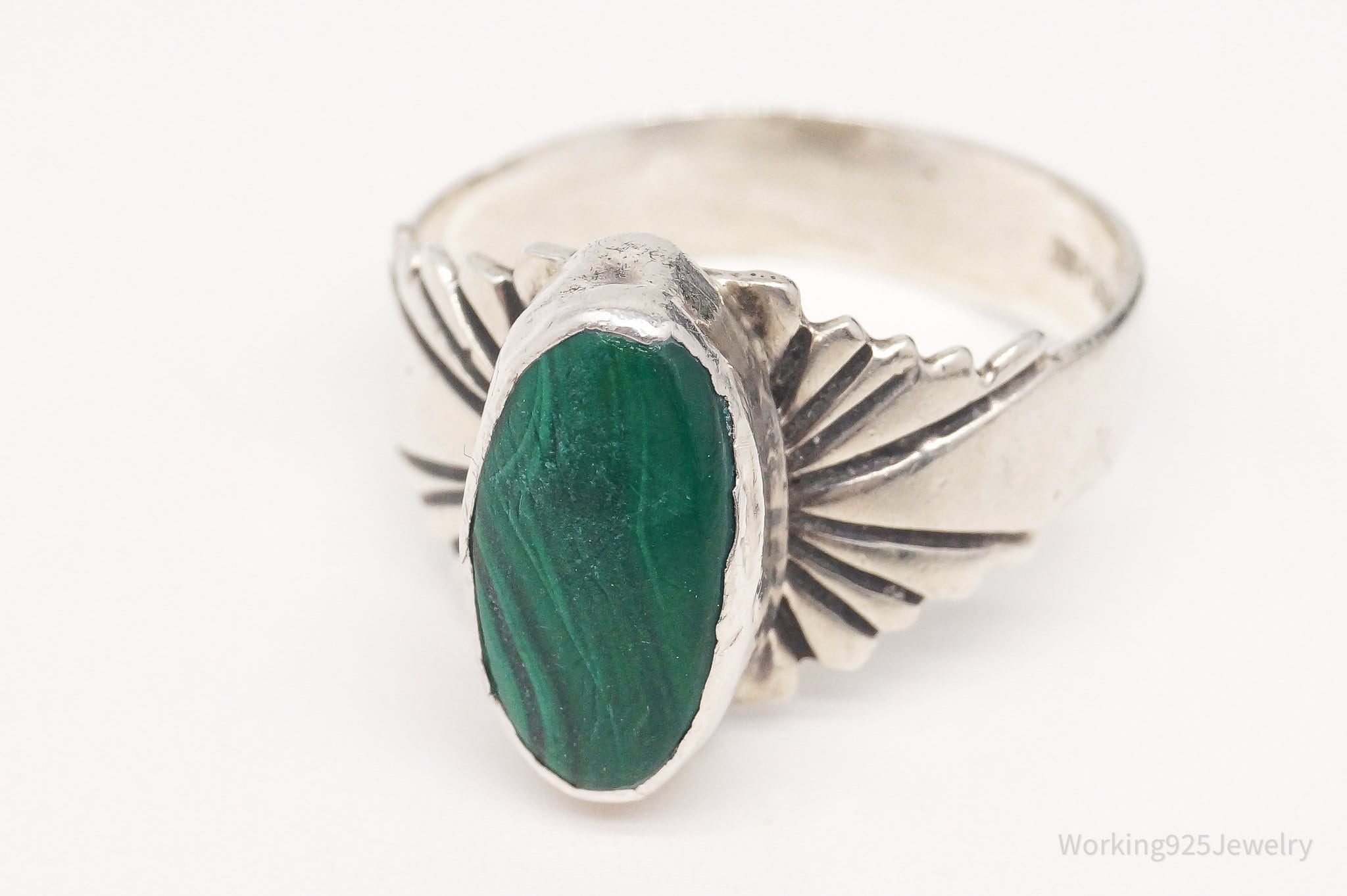 Vintage Native American Malachite Sterling Silver Ring - Size 9.25