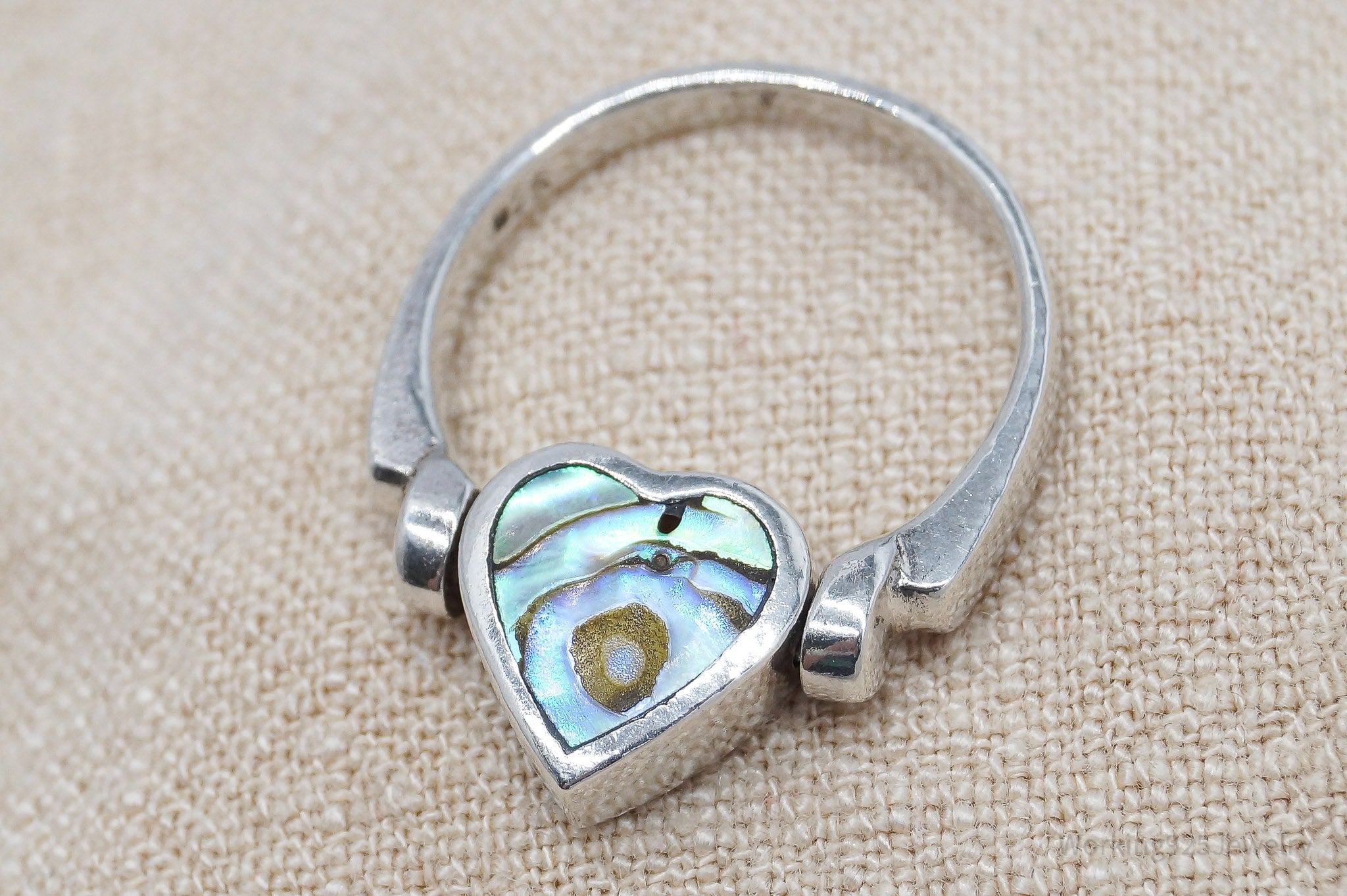 Vintage Spinning Paua Abalone Shell Heart Sterling Silver Ring - Size 5.75