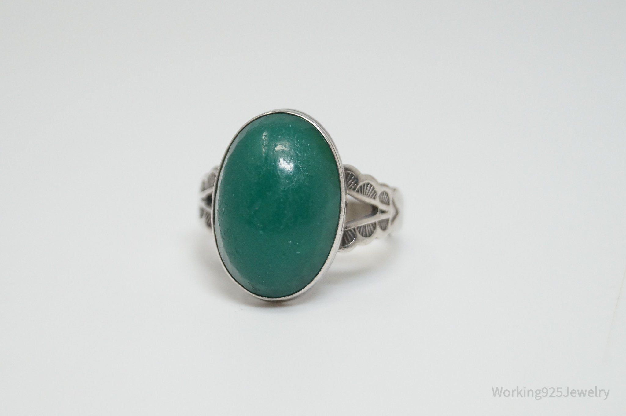 Vtg Native American Green Onyx Unsigned Sterling Silver Ring - Sz 6.5