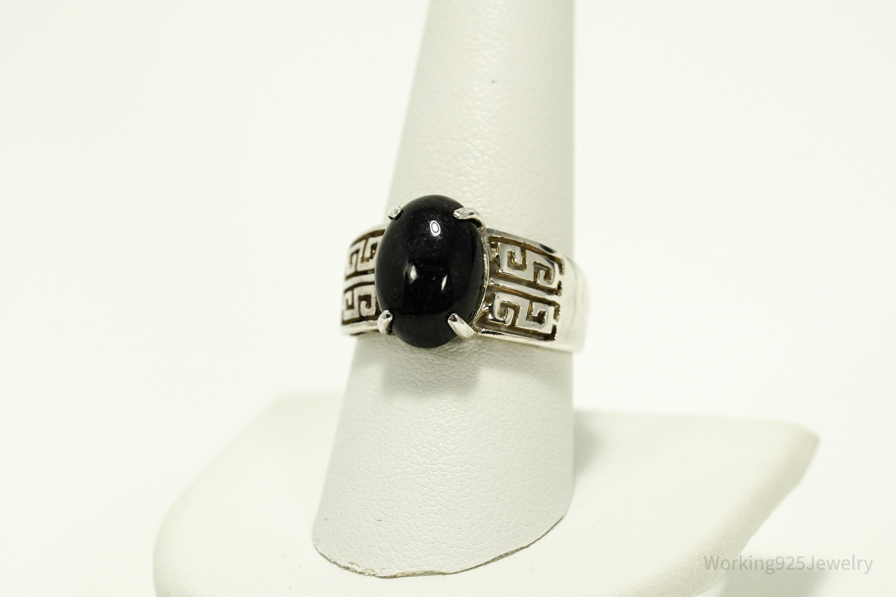 Vintage Black Nephrite Jade Sterling Silver Ring - Size 9