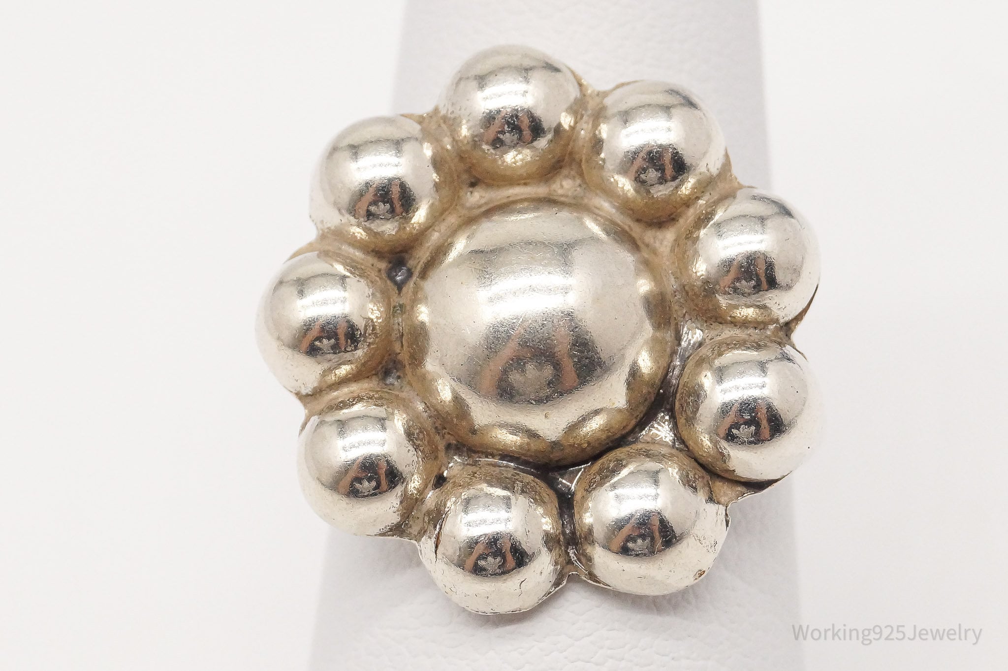 Vintage Puffy Flower Silver Ring - Size 7.25