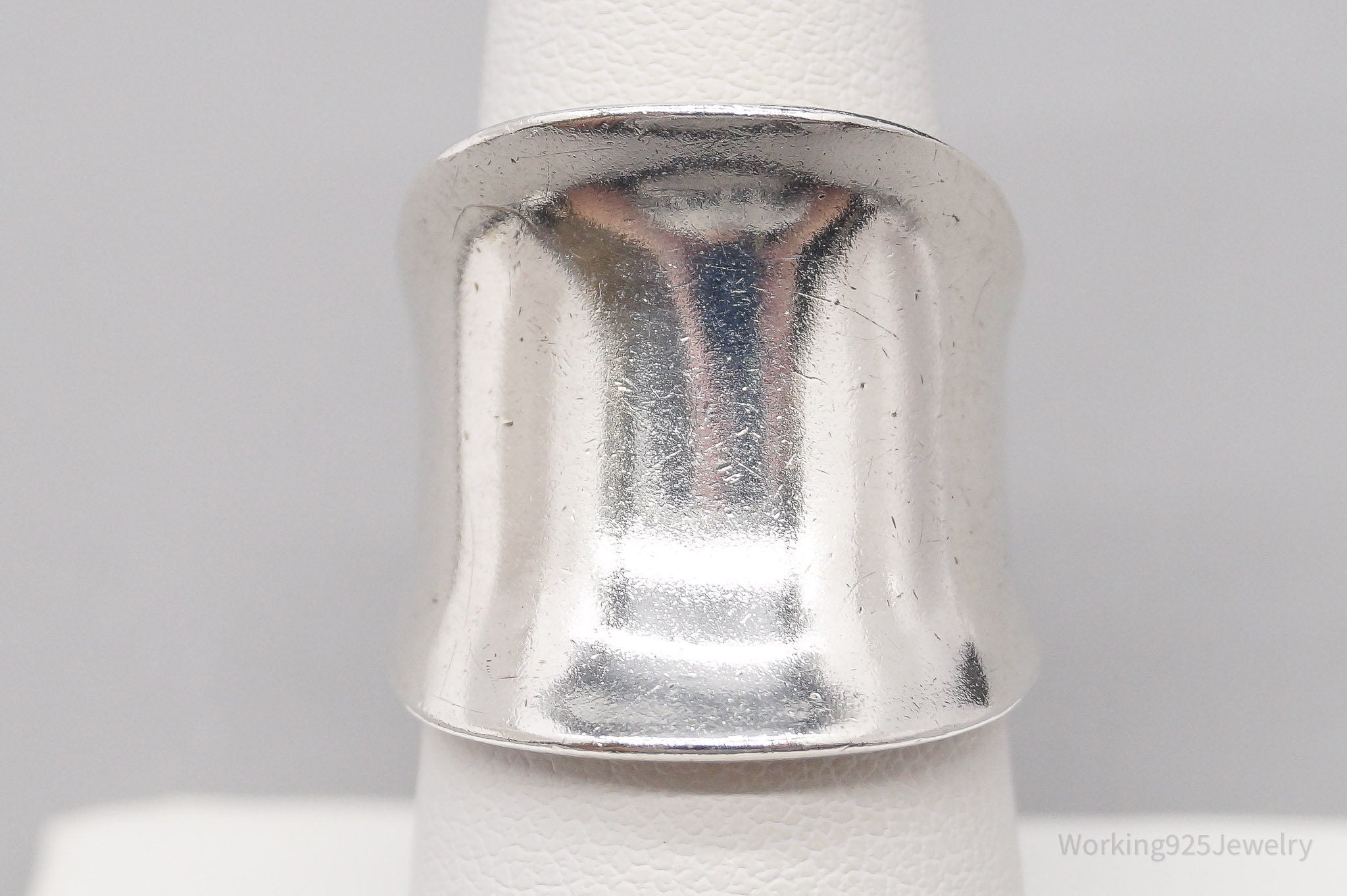 Vintage Metropolitan Museum of Art Sterling Silver Band Ring - Size 7