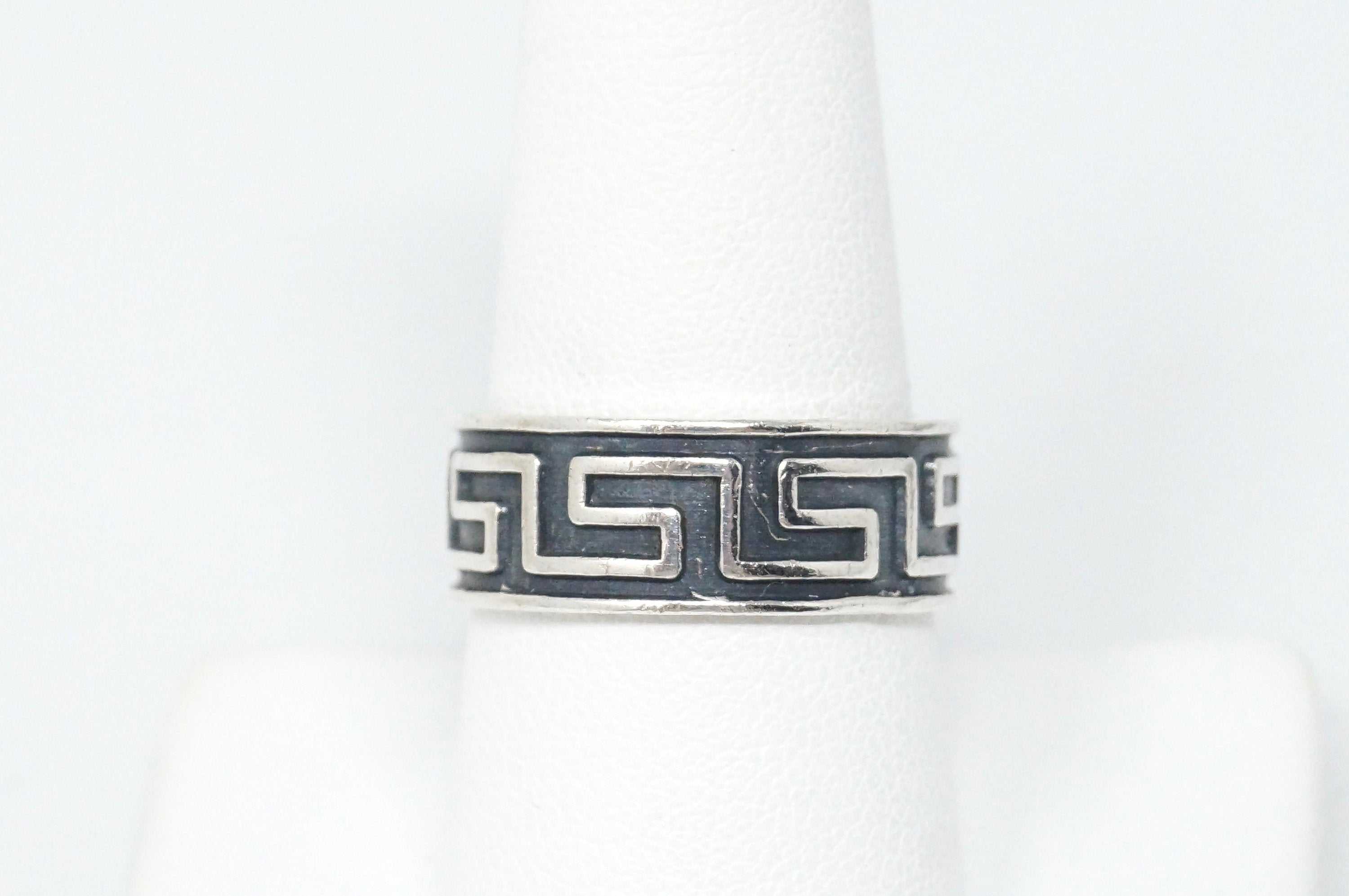 Vintage Mexico Oxidized Style Key Zig Zag Sterling Silver Band Ring - Size 8.75