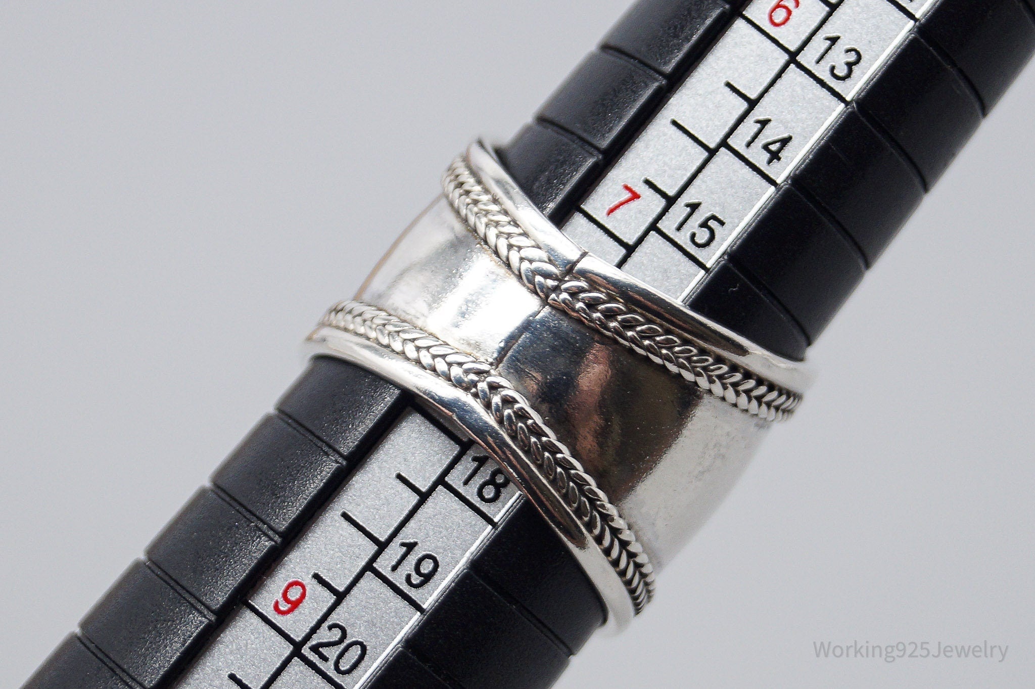 Vintage Sterling Silver Wide Band Ring - Size 7.75