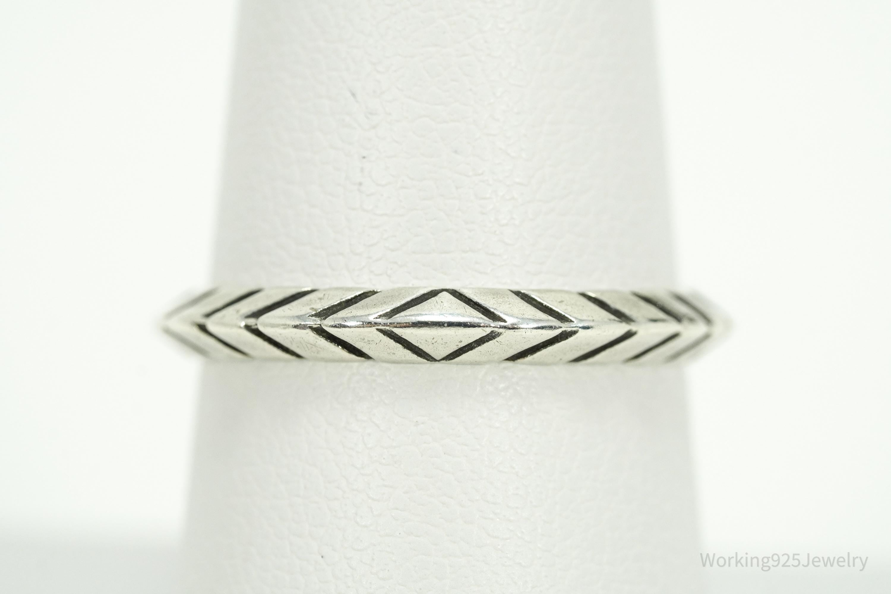 Vintage Native Designer Carolyn Pollack Sterling Silver Band Ring Size 7.75