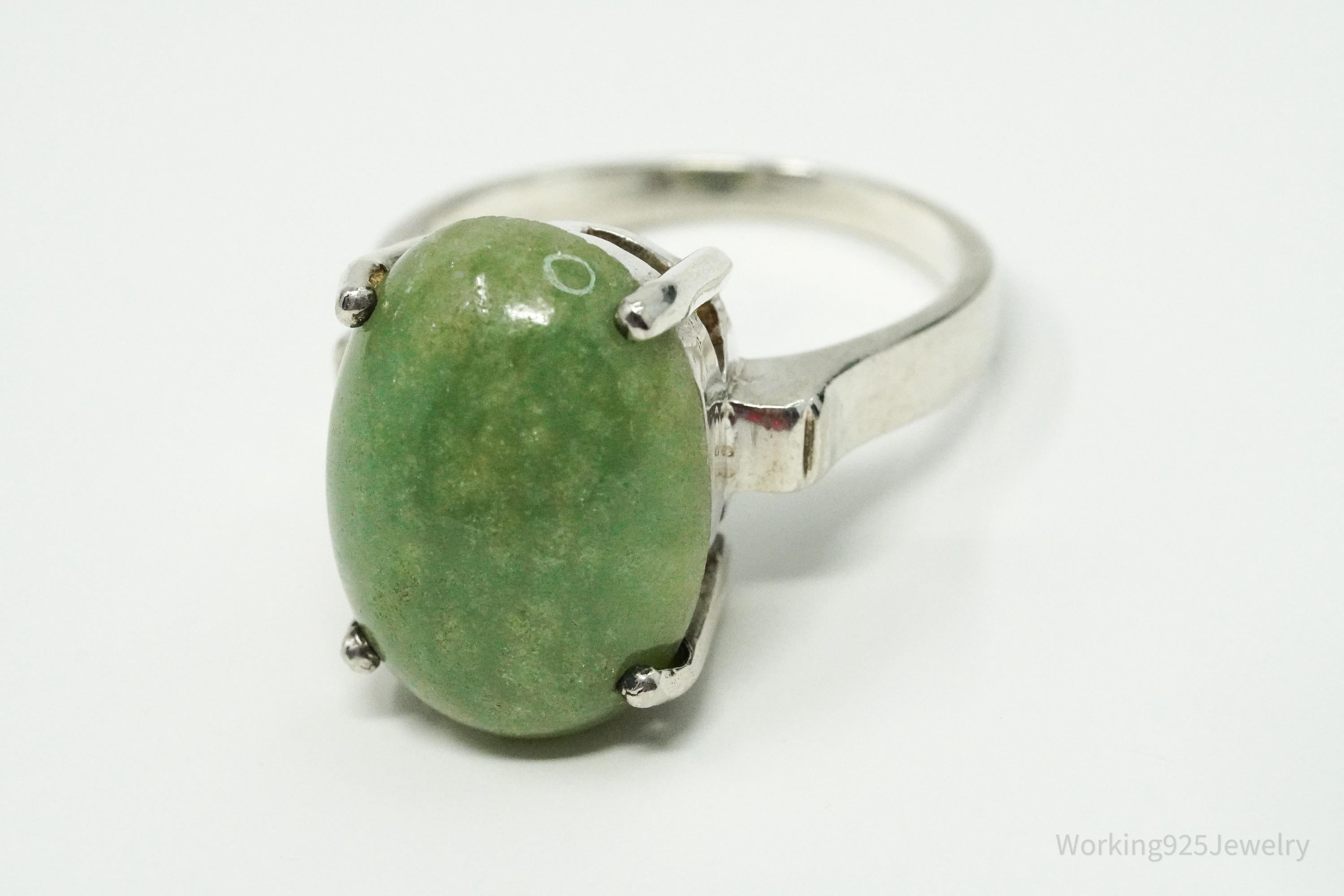 Vintage Green Stone Sterling Silver Ring - Size 8