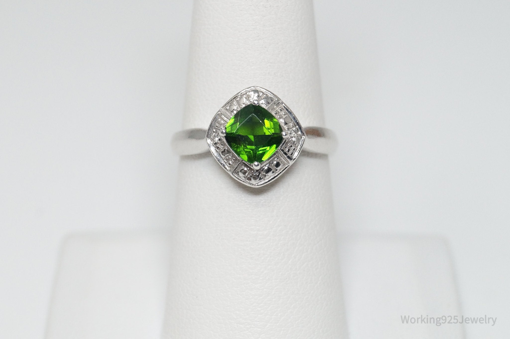 Vintage Peridot Art Deco Sterling Silver Ring - Sz 7