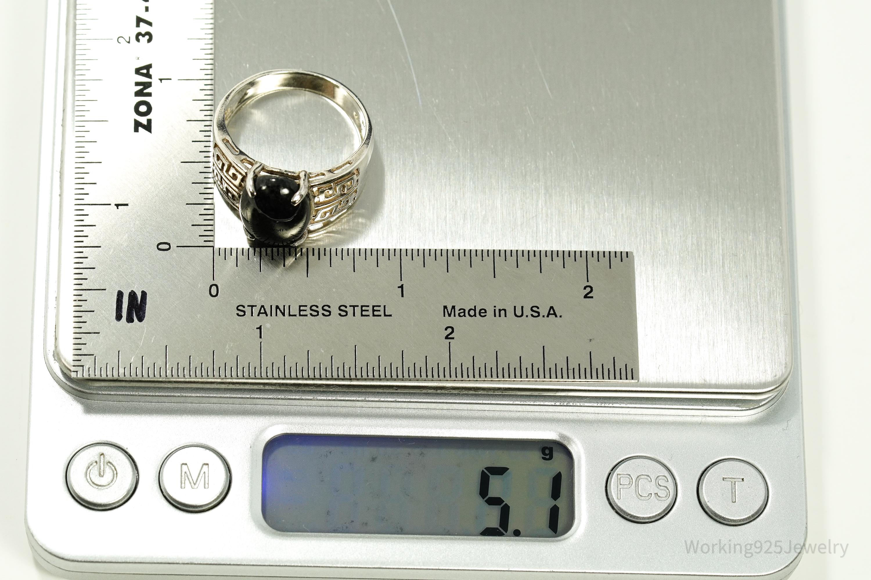 Vintage Black Nephrite Jade Sterling Silver Ring - Size 9