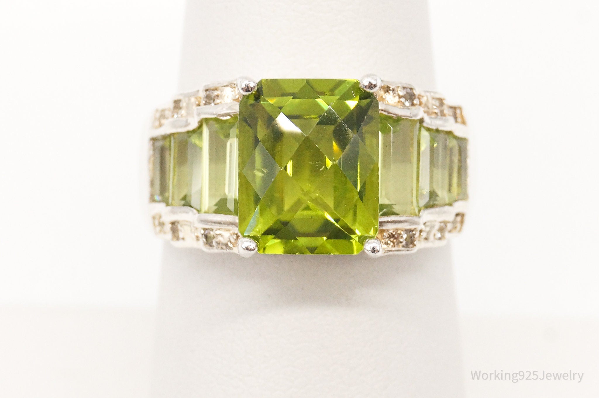 Vintage Peridot Cubic Zirconia Sterling Silver Ring - Size 7