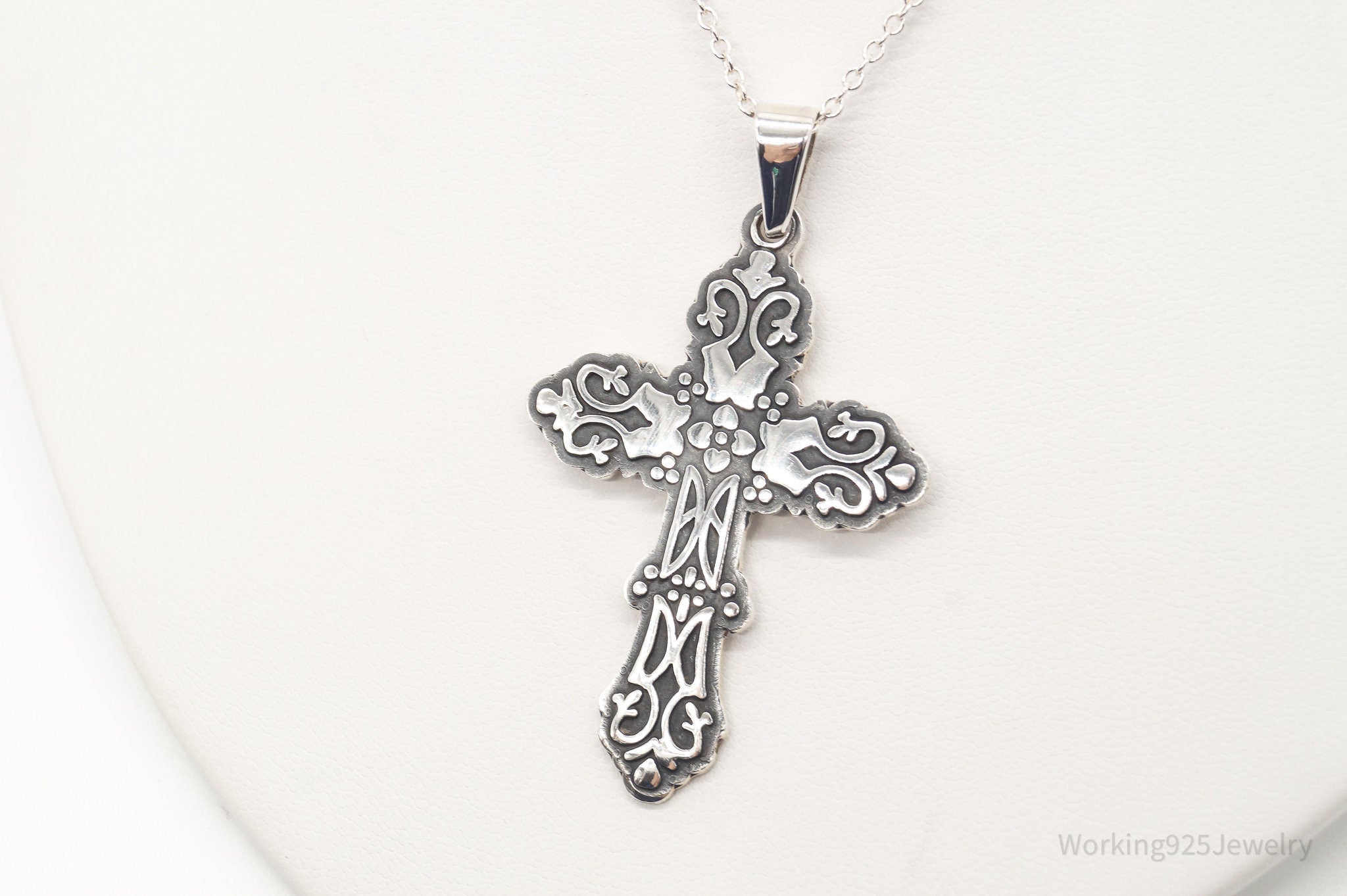 Vintage Large Mexico Artisan CII Cross Sterling Silver Necklace