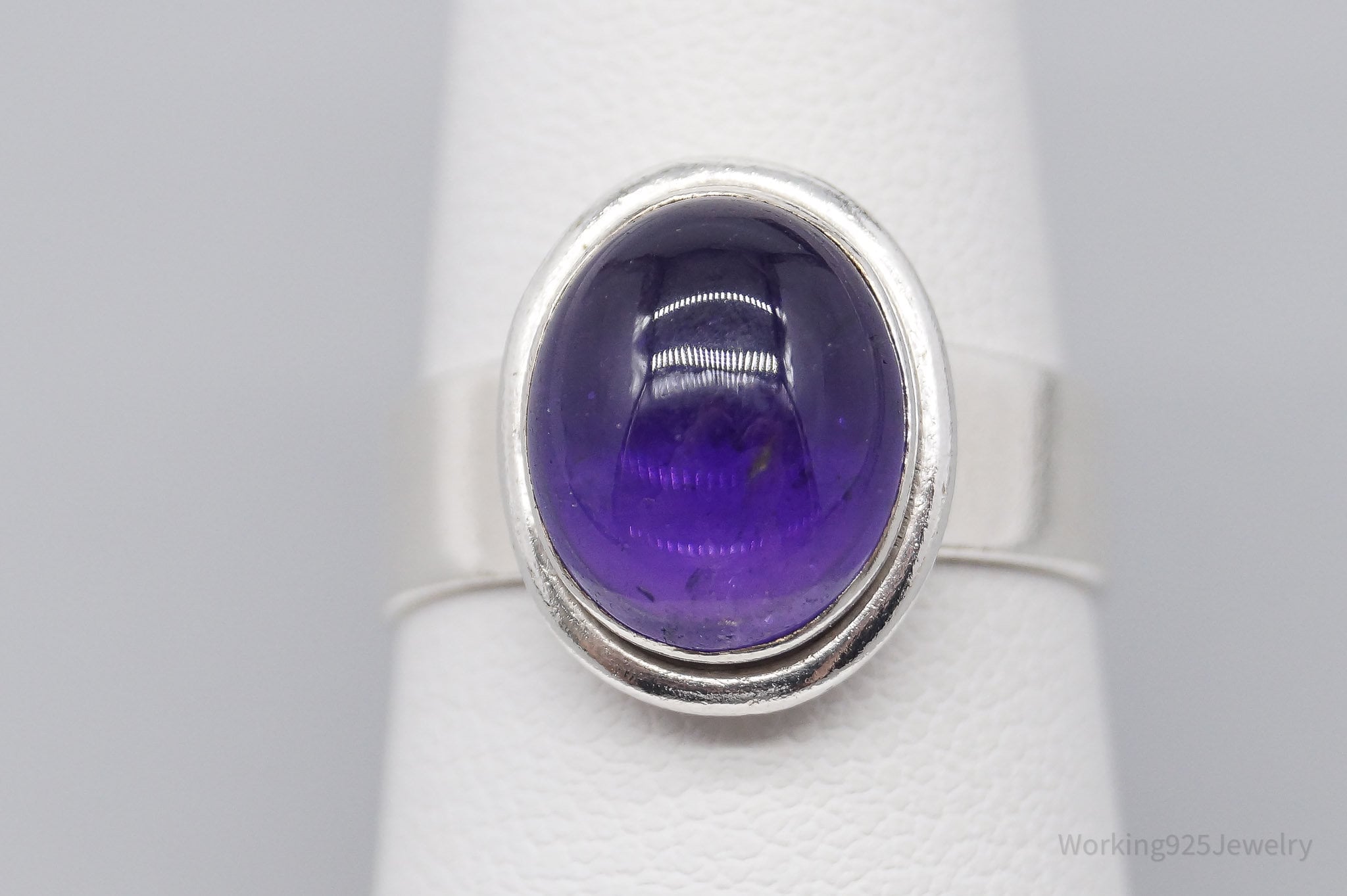 Vintage Amethyst Sterling Silver Ring - Size 7.25