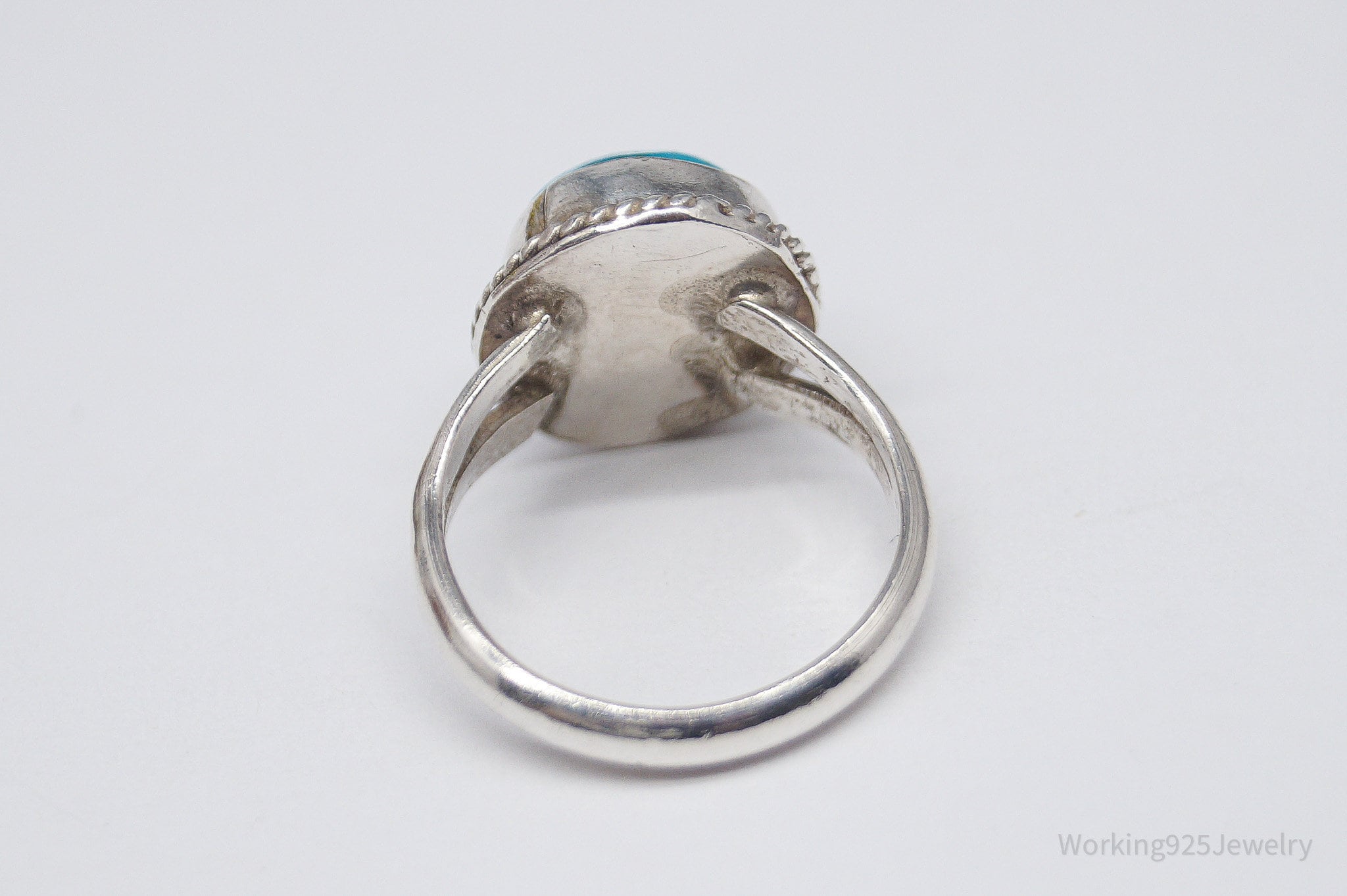 Vintage Native American Turquoise Unsigned Silver Ring - Size 2.75