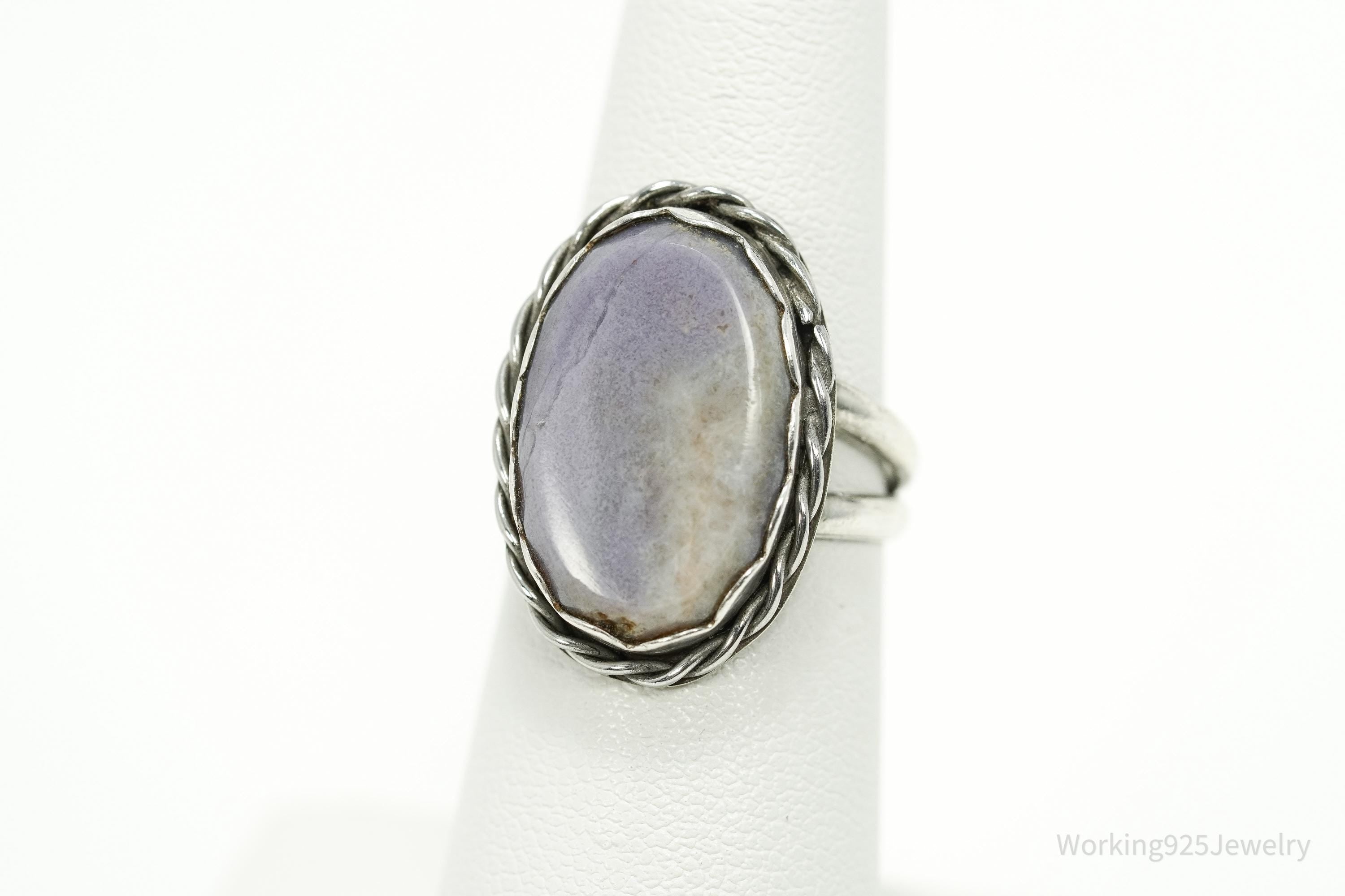 Vintage Native American Unsigned Lavender Stone Silver Ring - Size 6.25