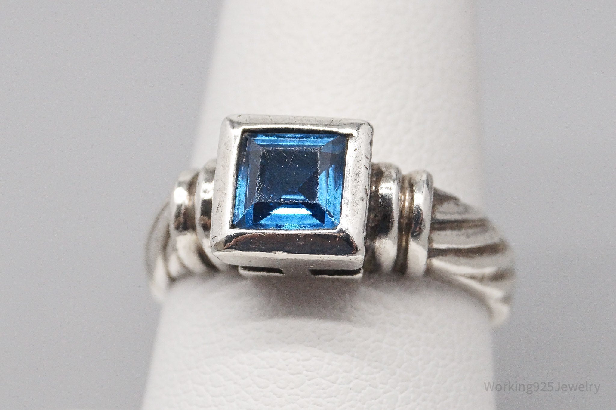 Vintage Blue Topaz Sterling Silver Ring - Size 8.5