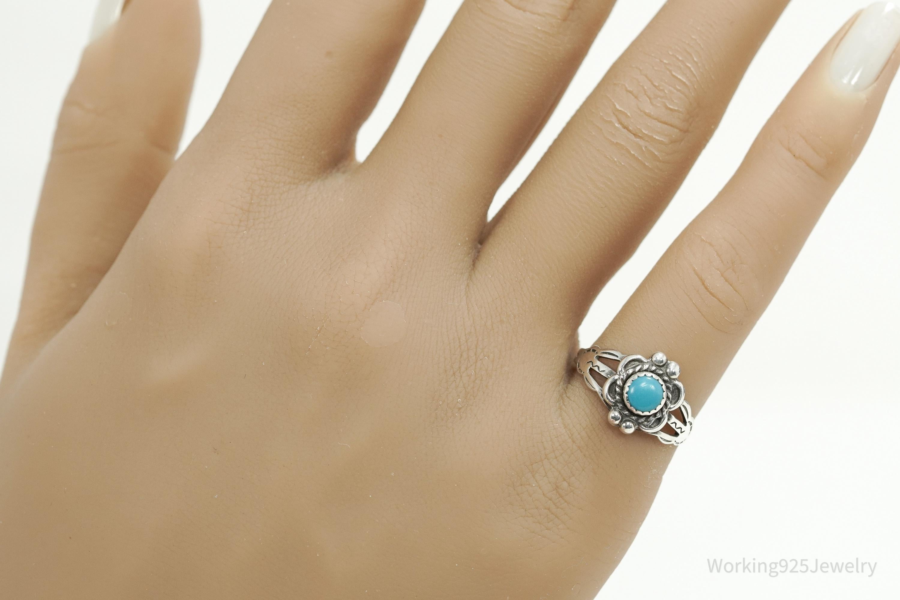 Vintage Native American Turquoise Unsigned Silver Ring - Size 6.25