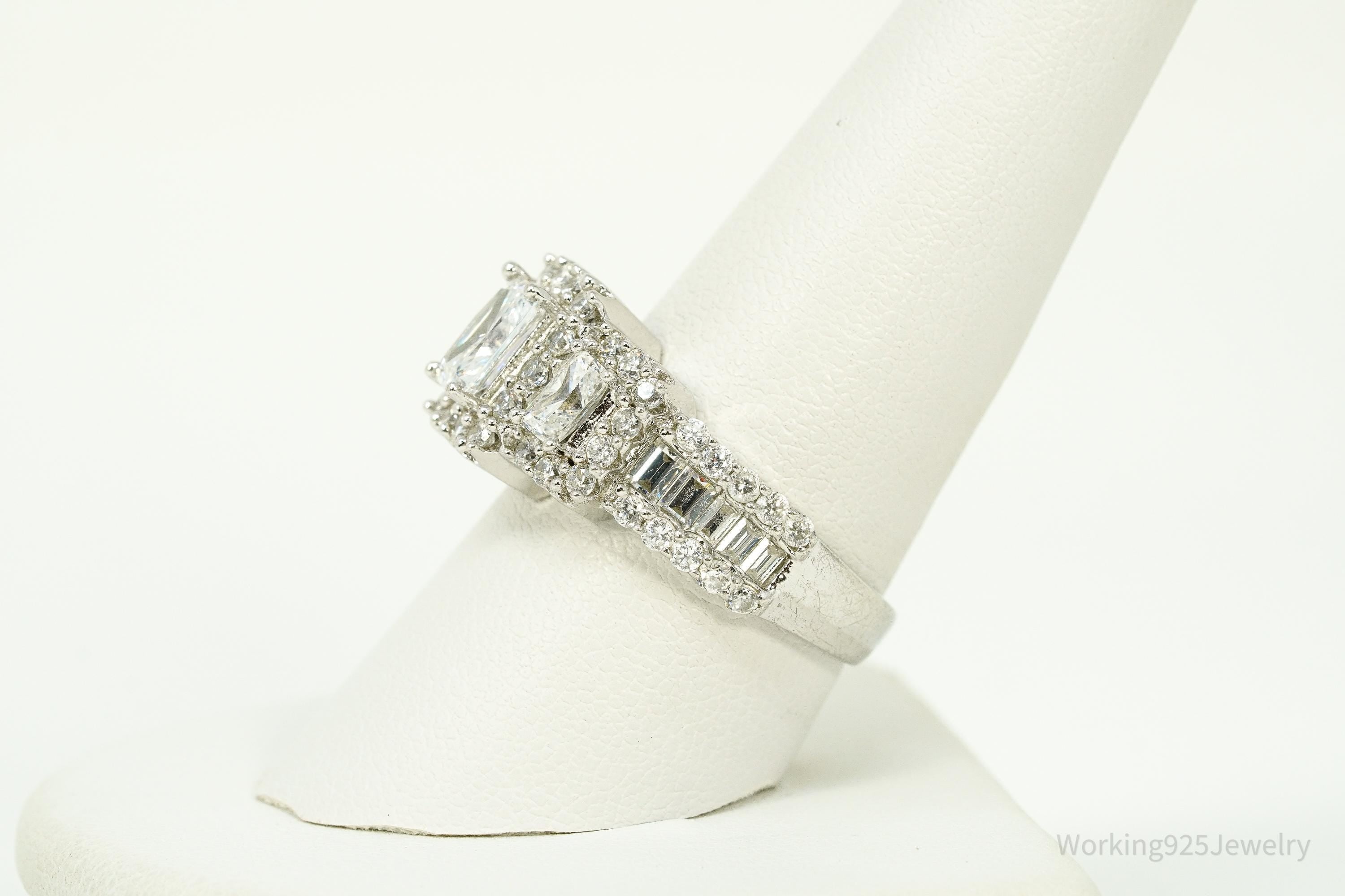 Vintage Cubic Zirconia Sterling Silver Ring Size 9