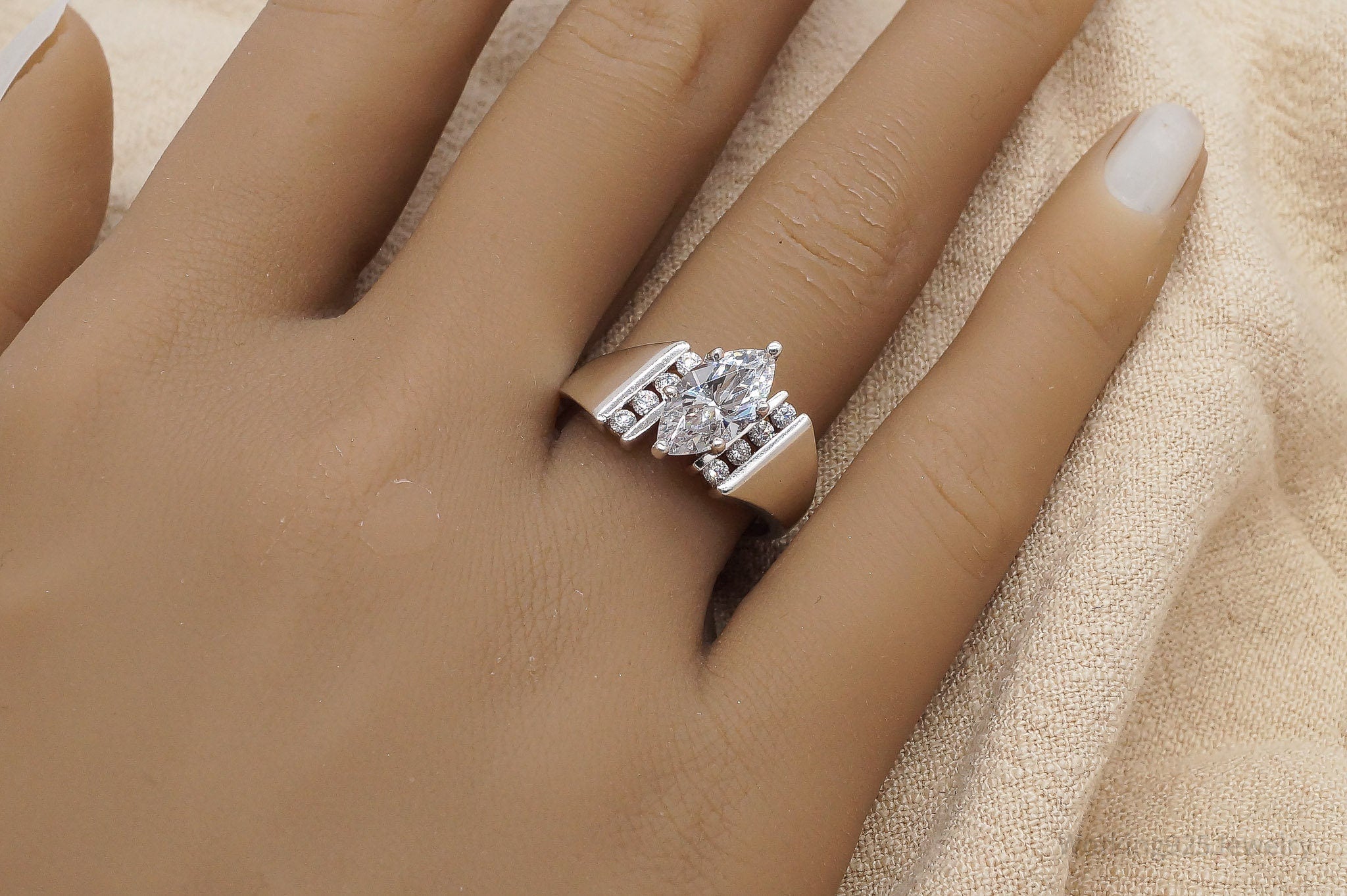 Vintage Diamonique Cubic Zirconia Sterling Silver Ring - Size 8