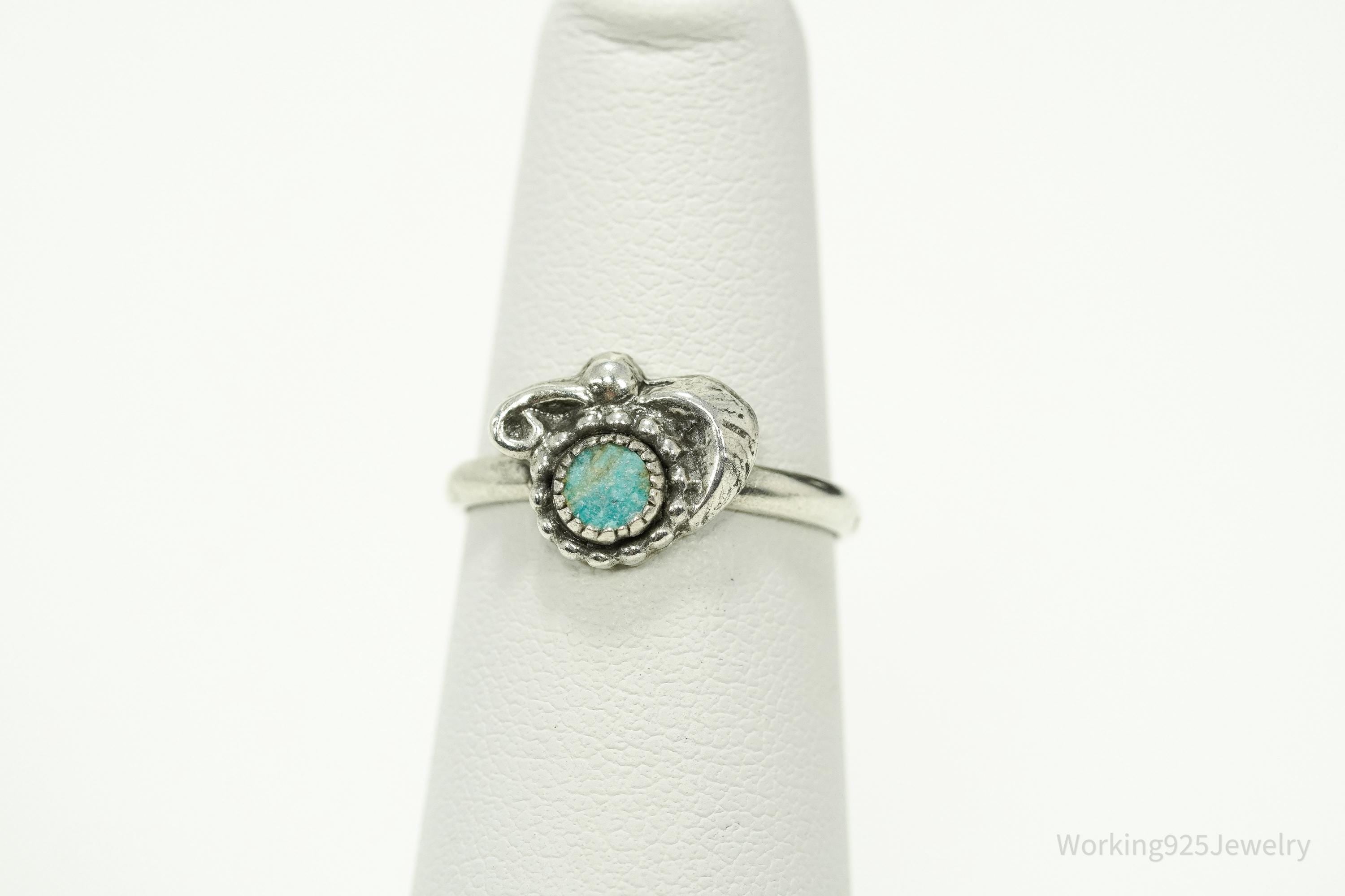 Vintage Handmade Native American Turquoise Unsigned Silver Ring - Size 5.25