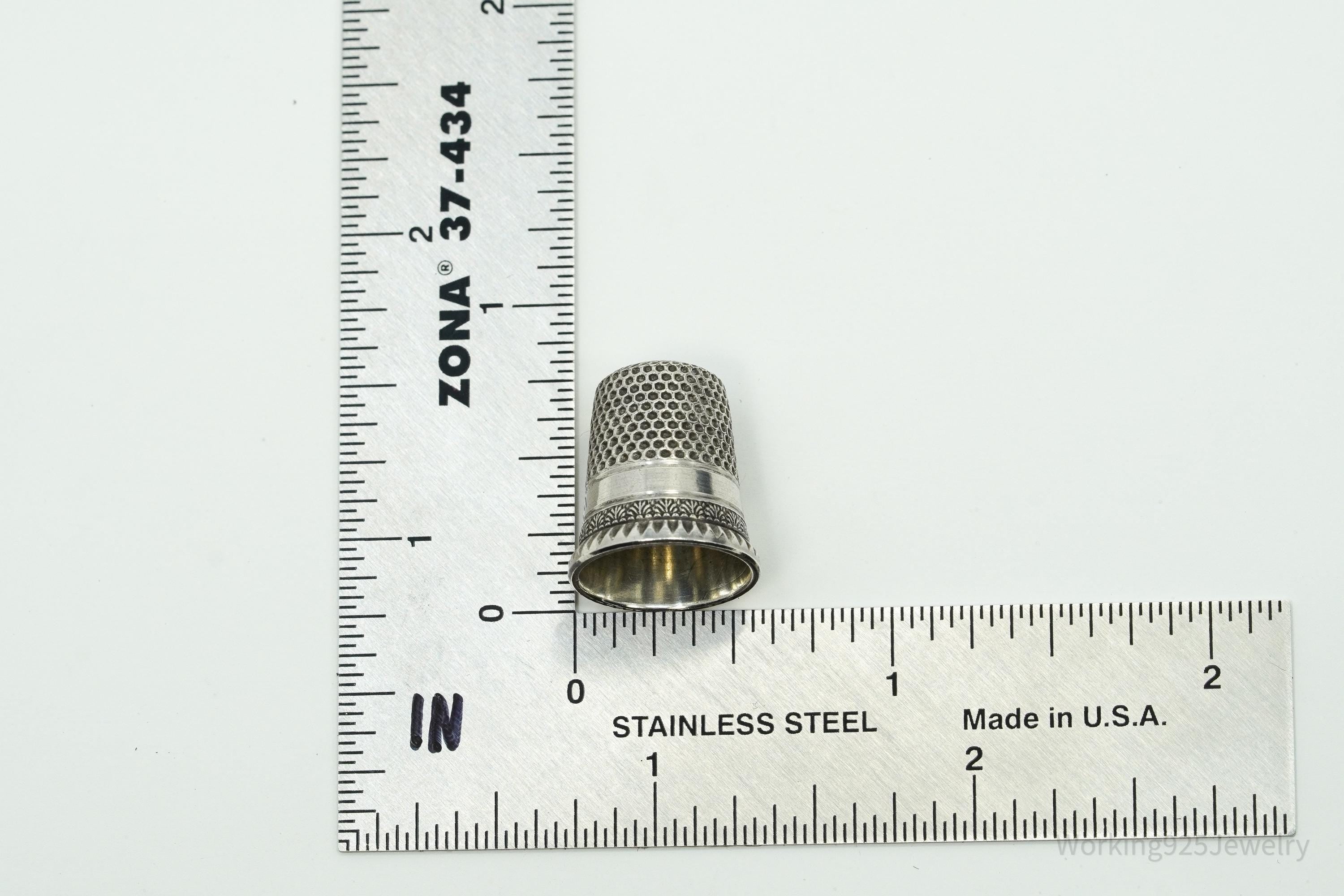 Antique Dome Sterling Silver Thimble Size 4