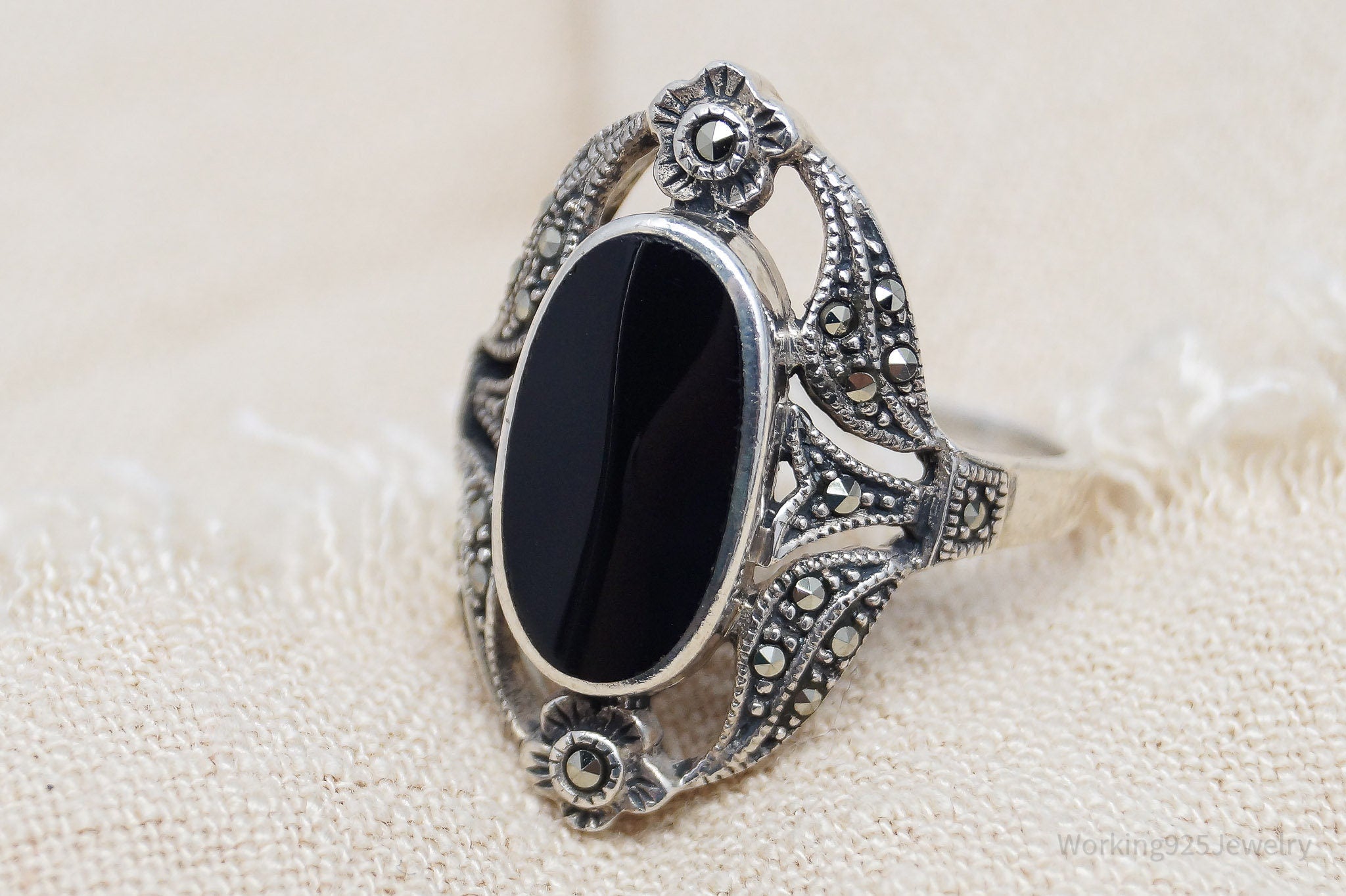 Vintage Black Onyx & Marcasite Sterling Silver Ring - Size 7